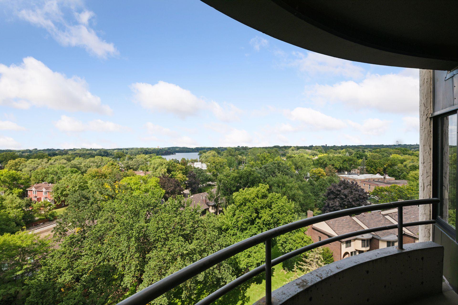 3141 Dean Court Unit: 901