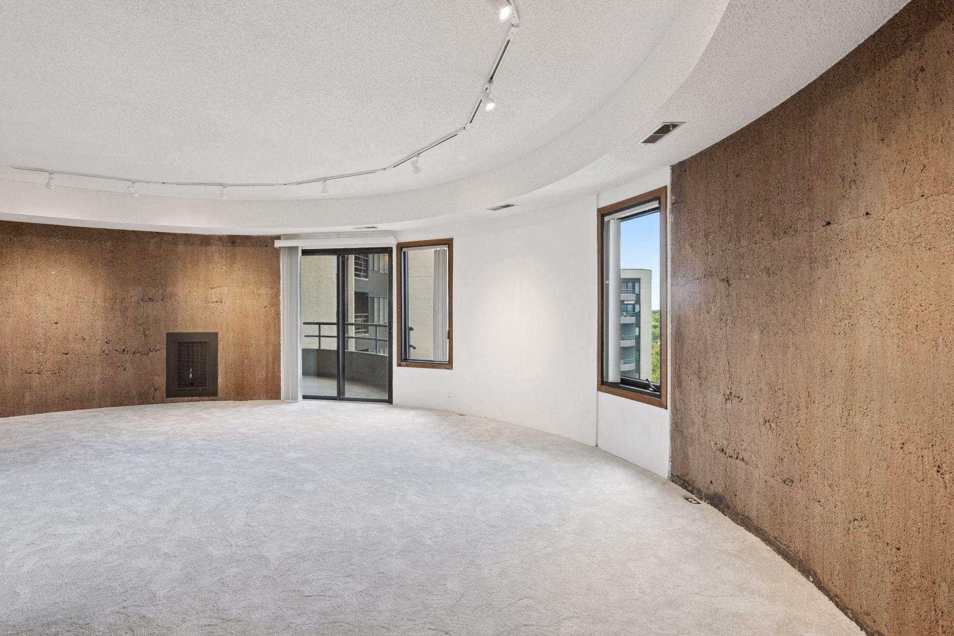 3141 Dean Court Unit: 901