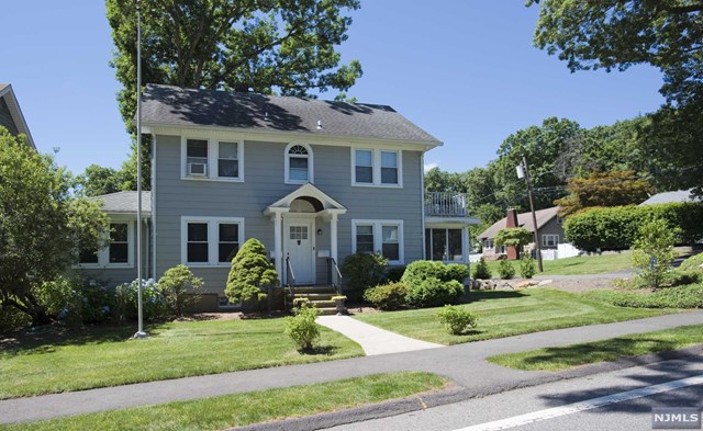 31 Wyckoff Avenue
