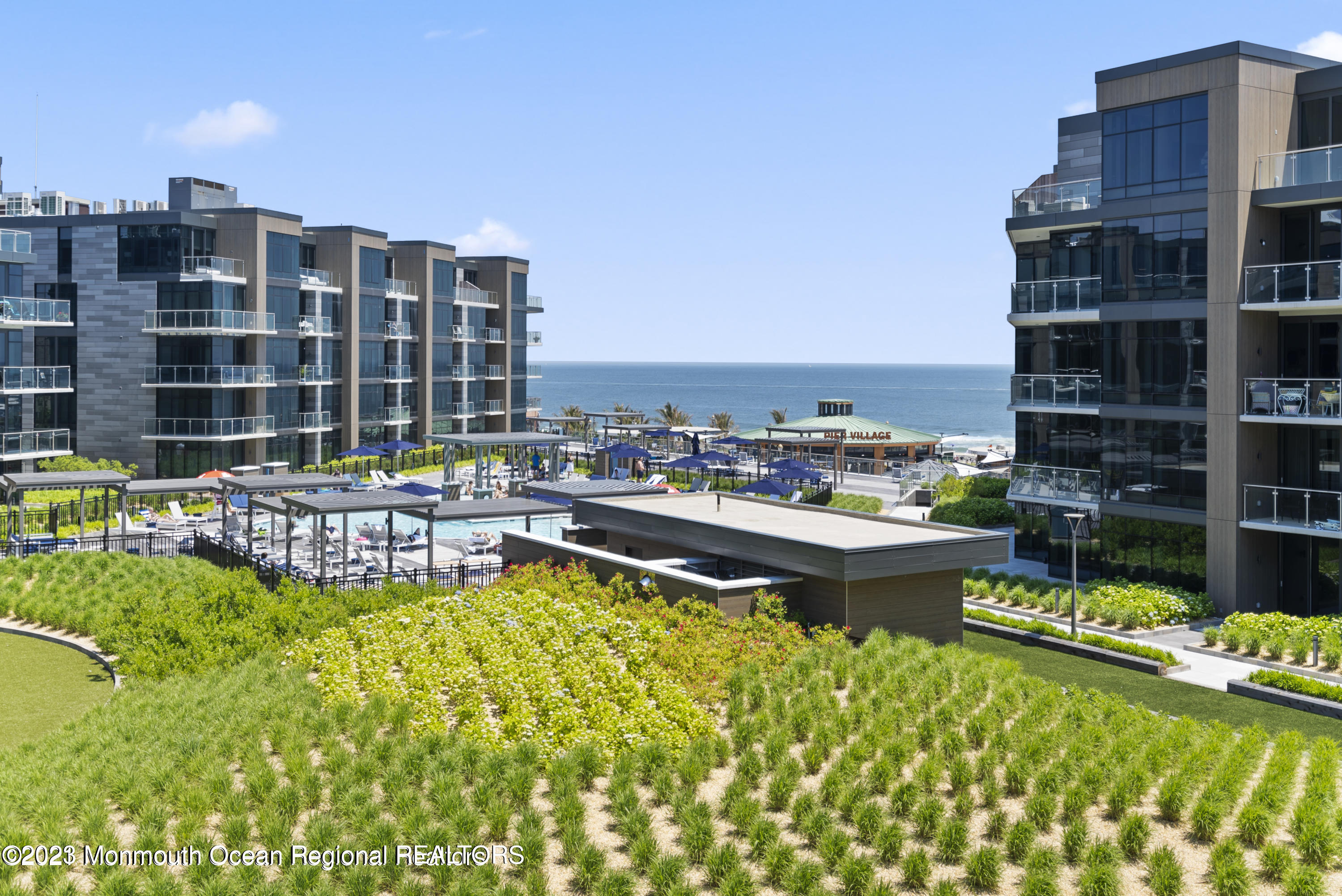 15 Morris Avenue Unit: 204