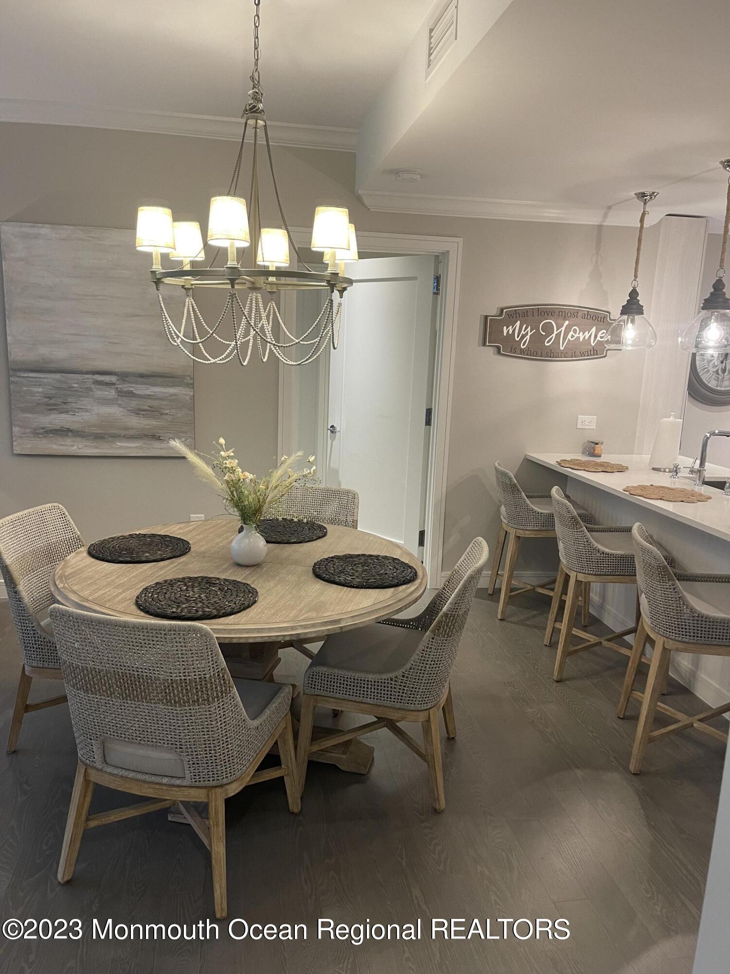 15 Morris Avenue Unit: 204