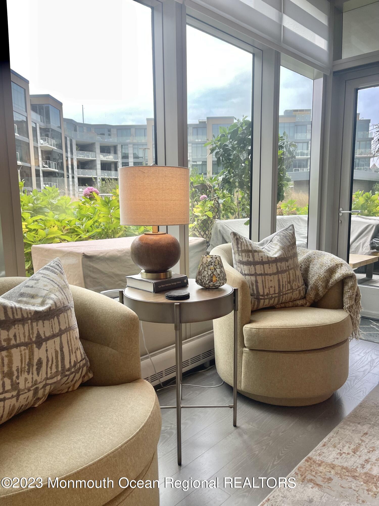 15 Morris Avenue Unit: 204