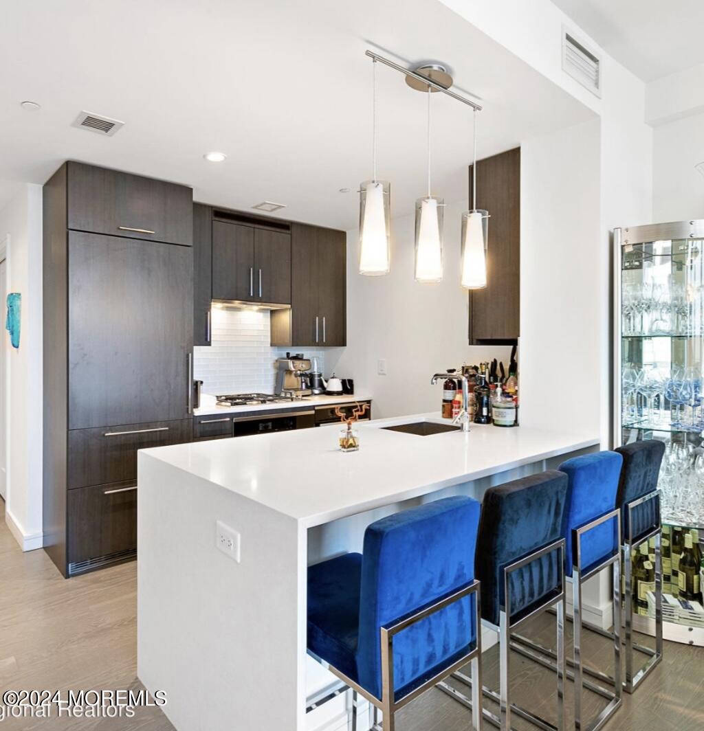 20 Melrose Terrace Unit: 501
