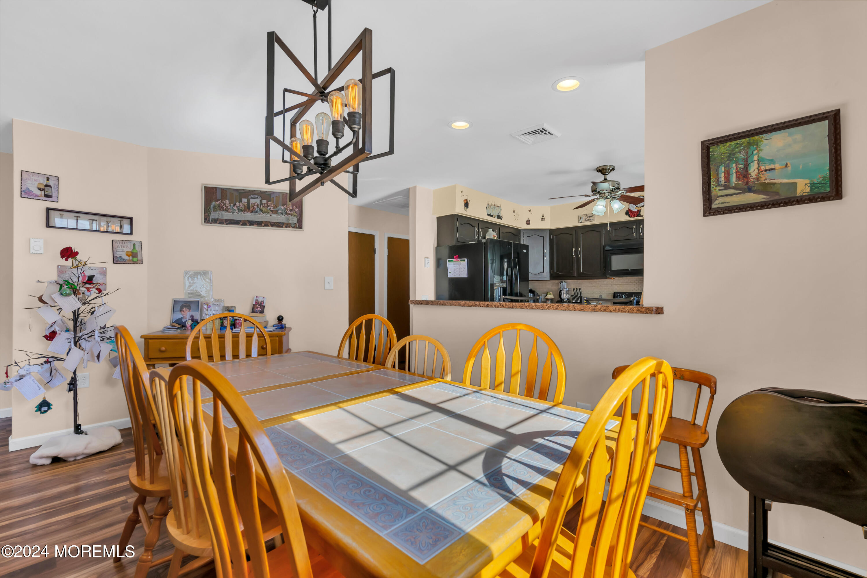 9 Quincy Drive, B