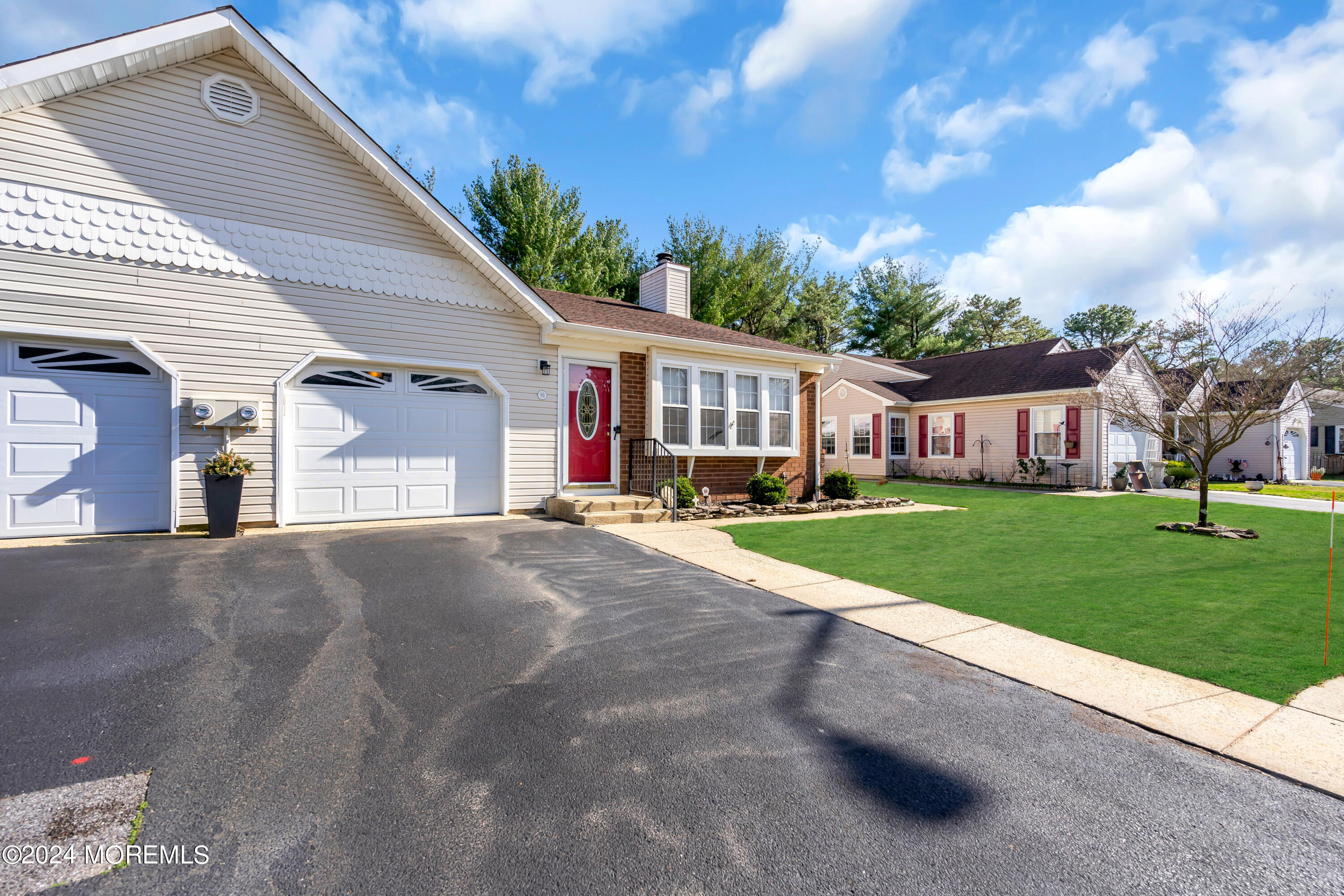 9 Quincy Drive, B