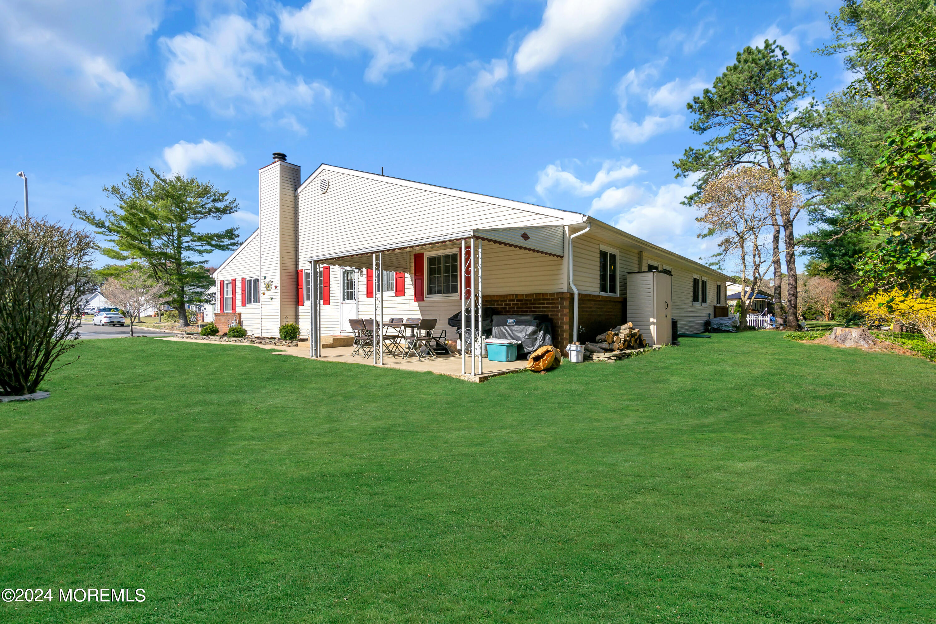 9 Quincy Drive, B