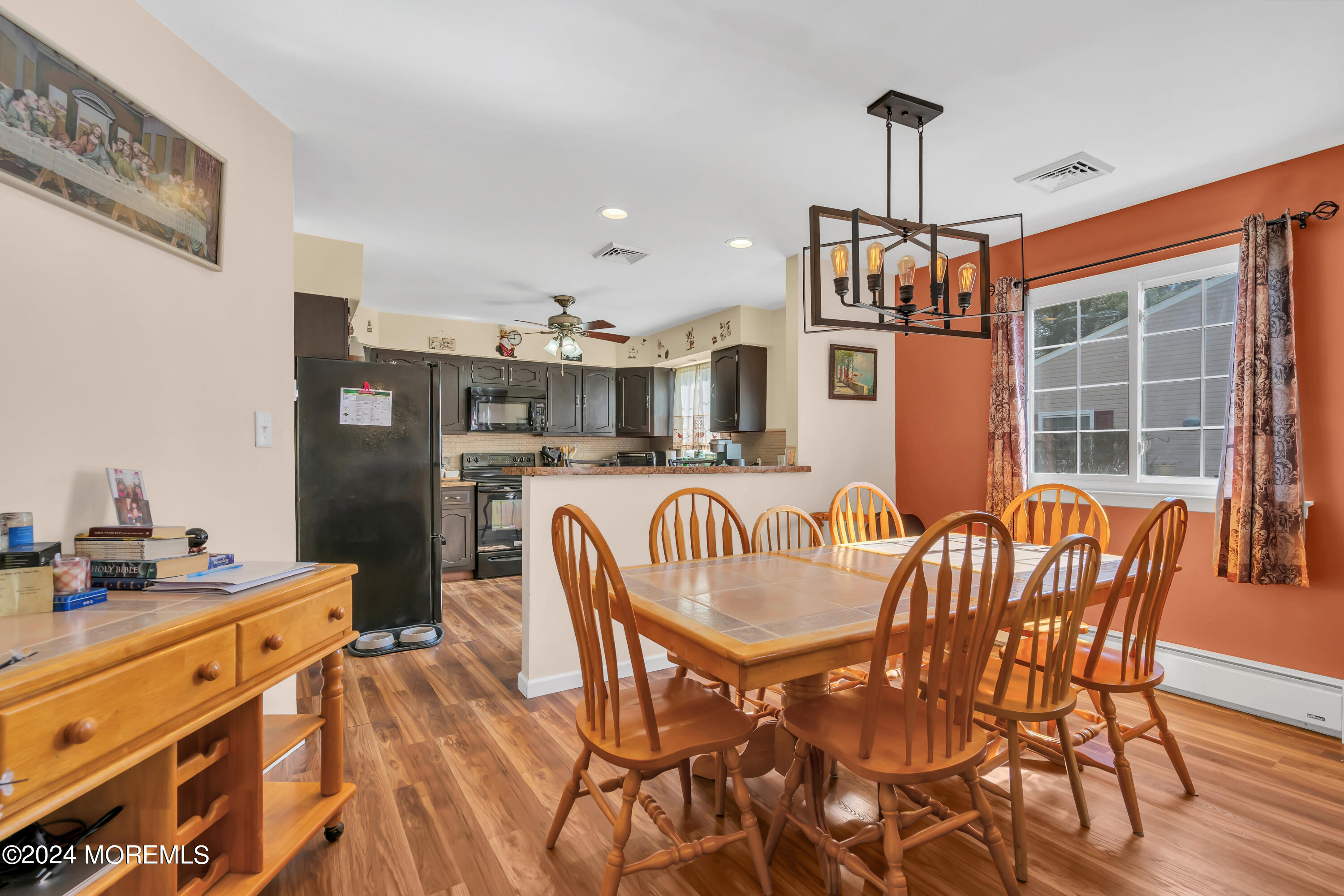 9 Quincy Drive, B