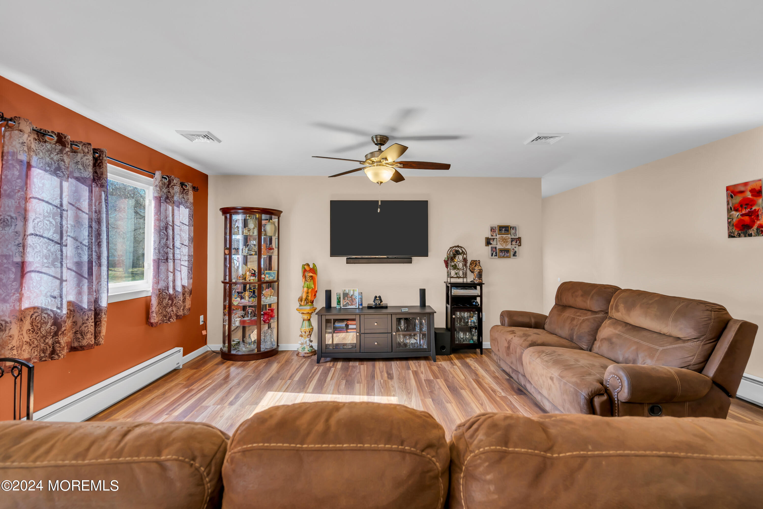 9 Quincy Drive, B