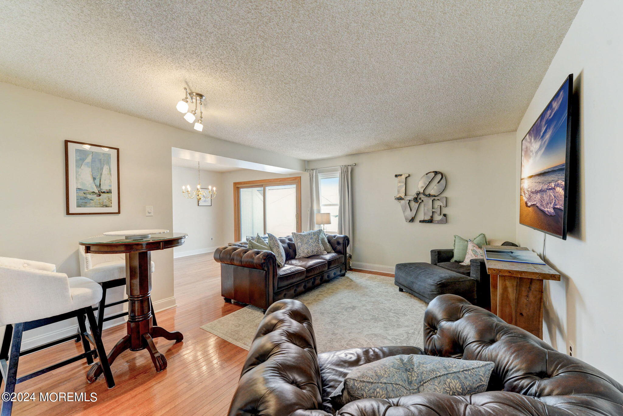 717 Society Hill Boulevard