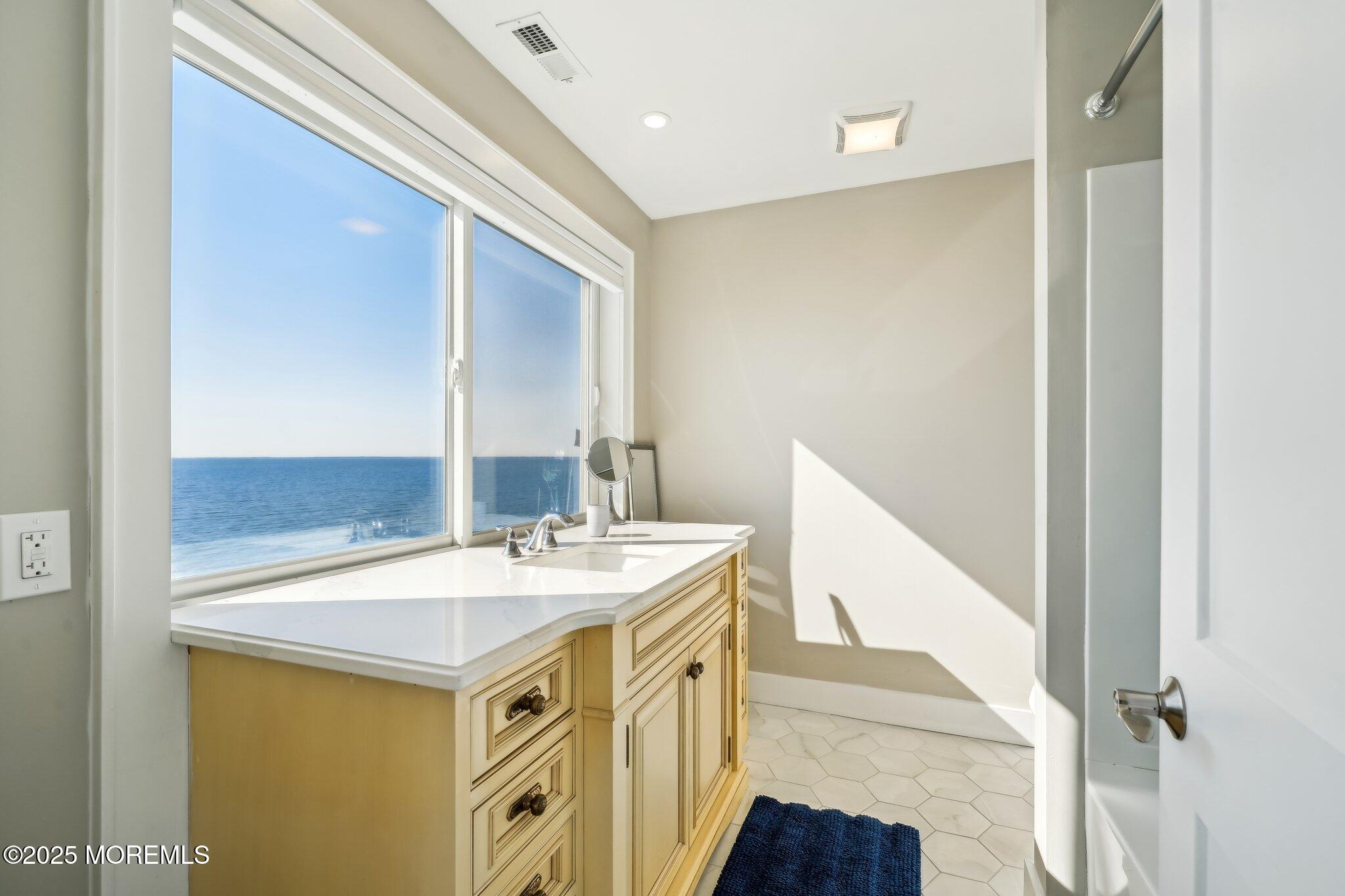 27 S Beach Drive