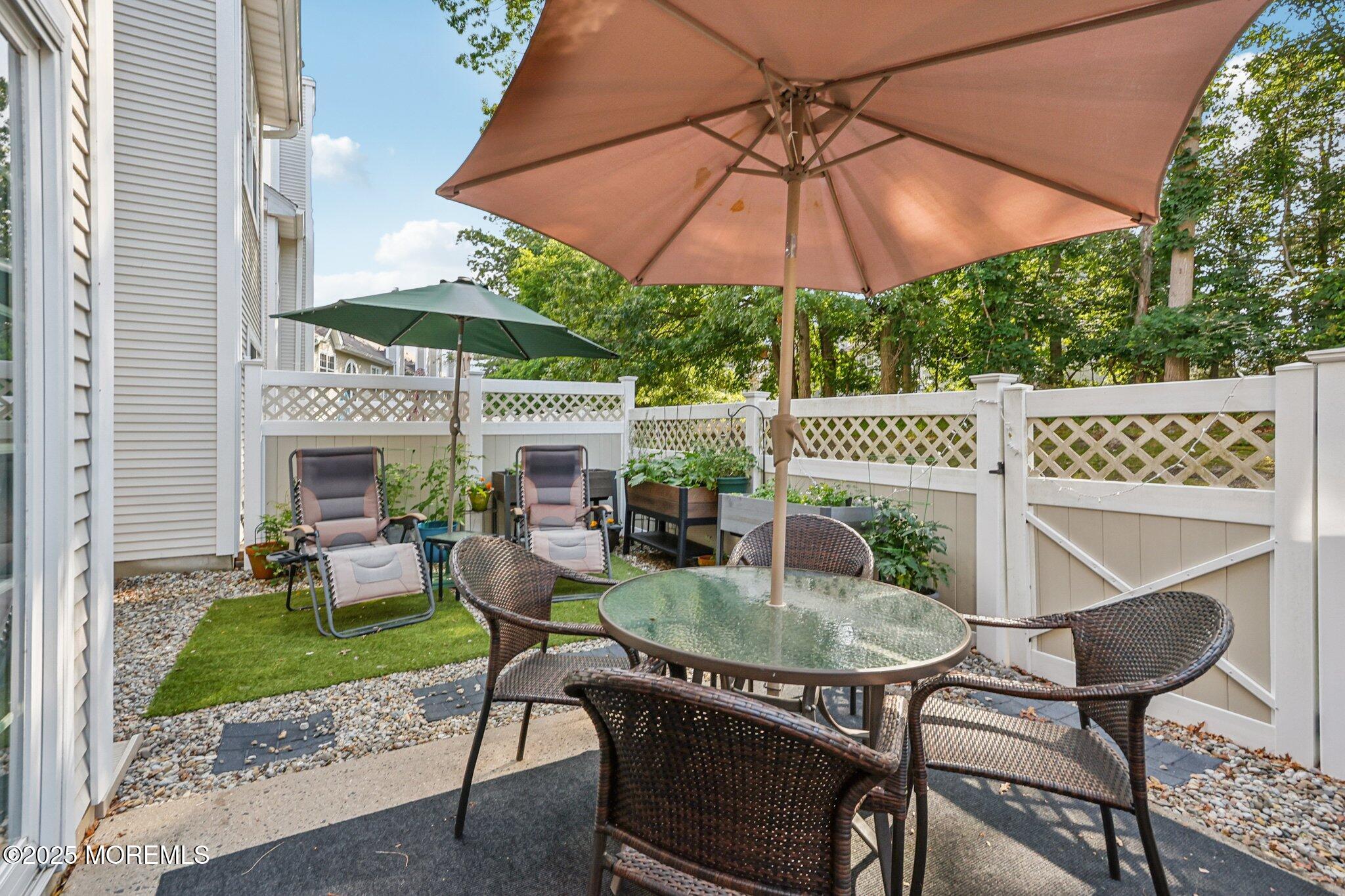 55 Daniele Drive, 4203