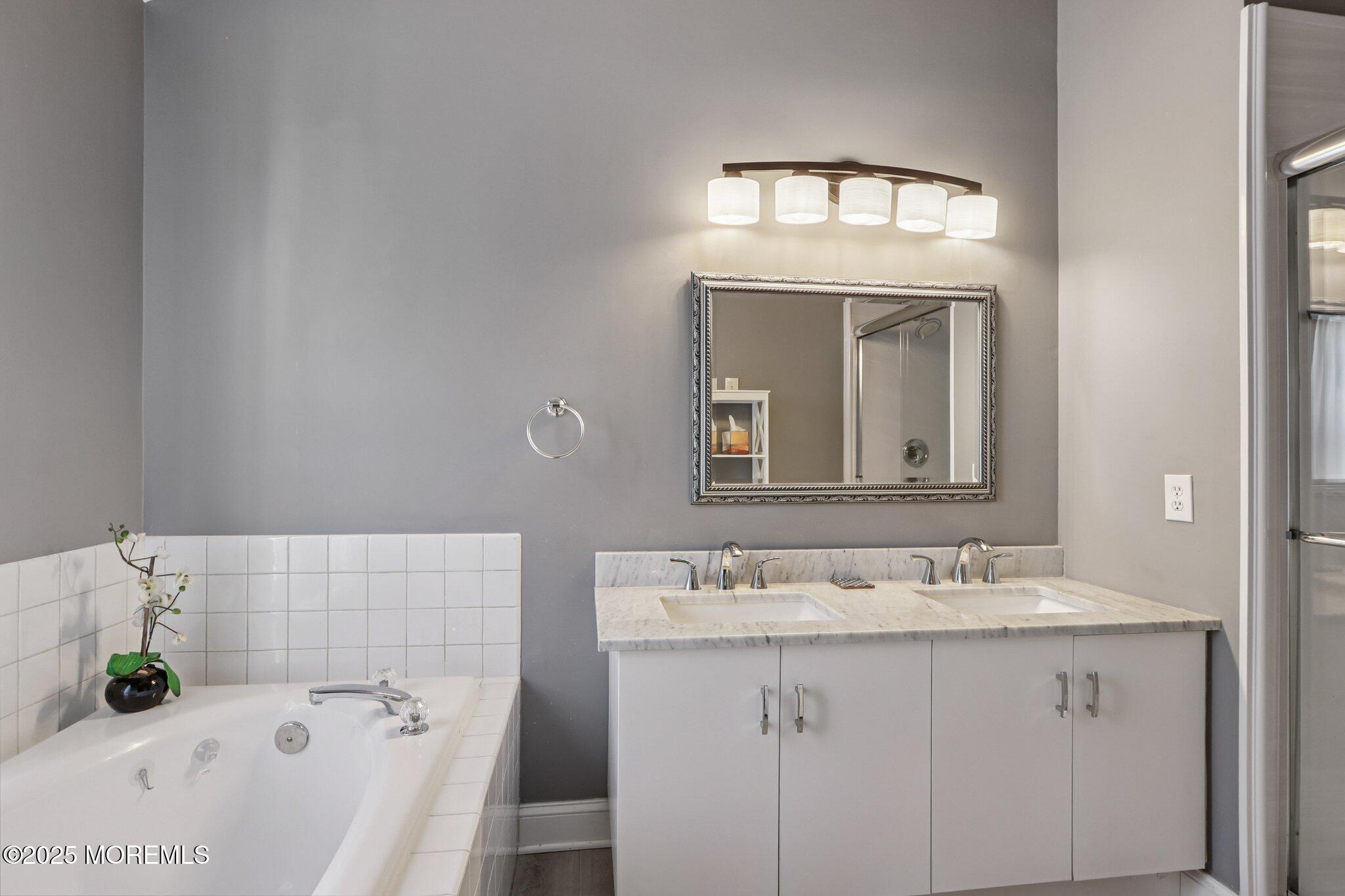 55 Daniele Drive, 4203