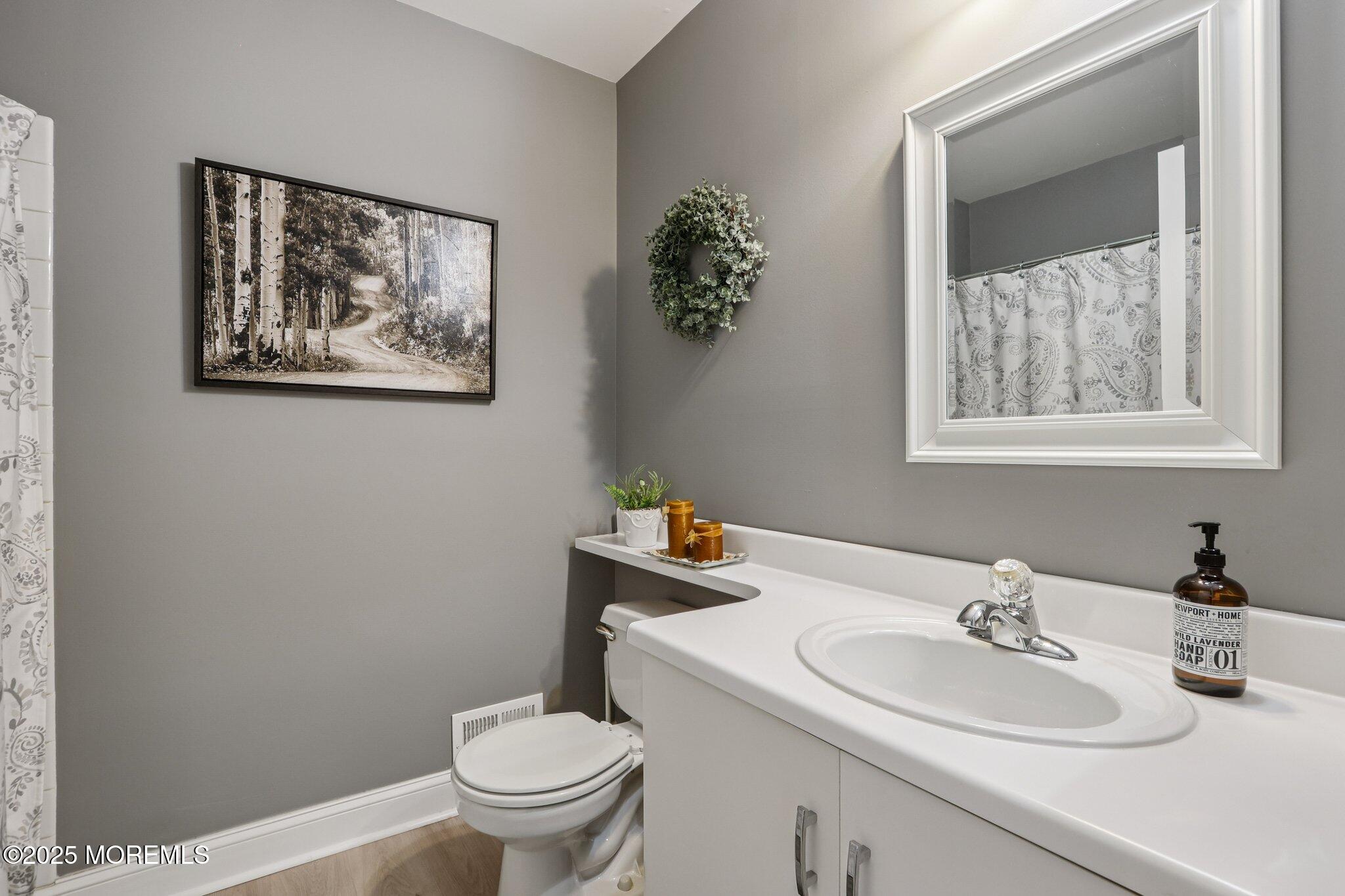 55 Daniele Drive, 4203