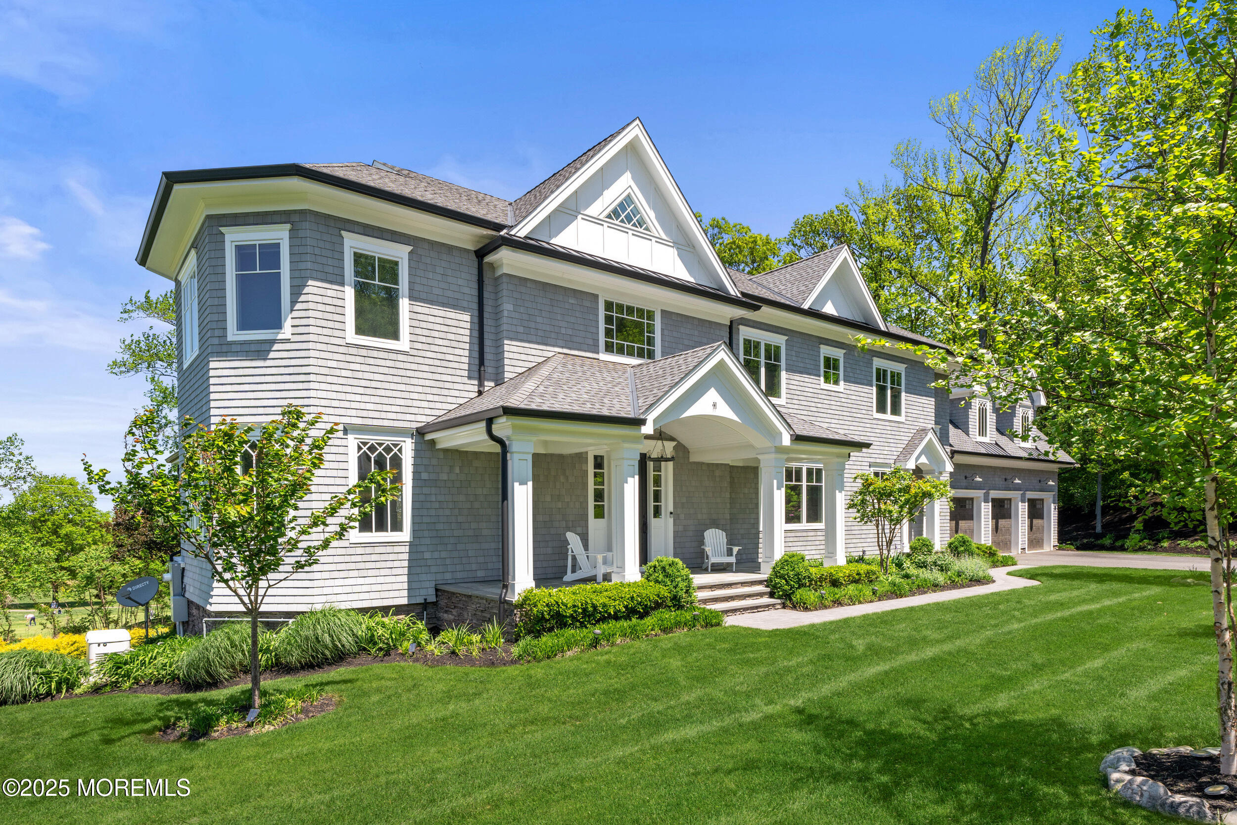 11 Beacon Hill Road