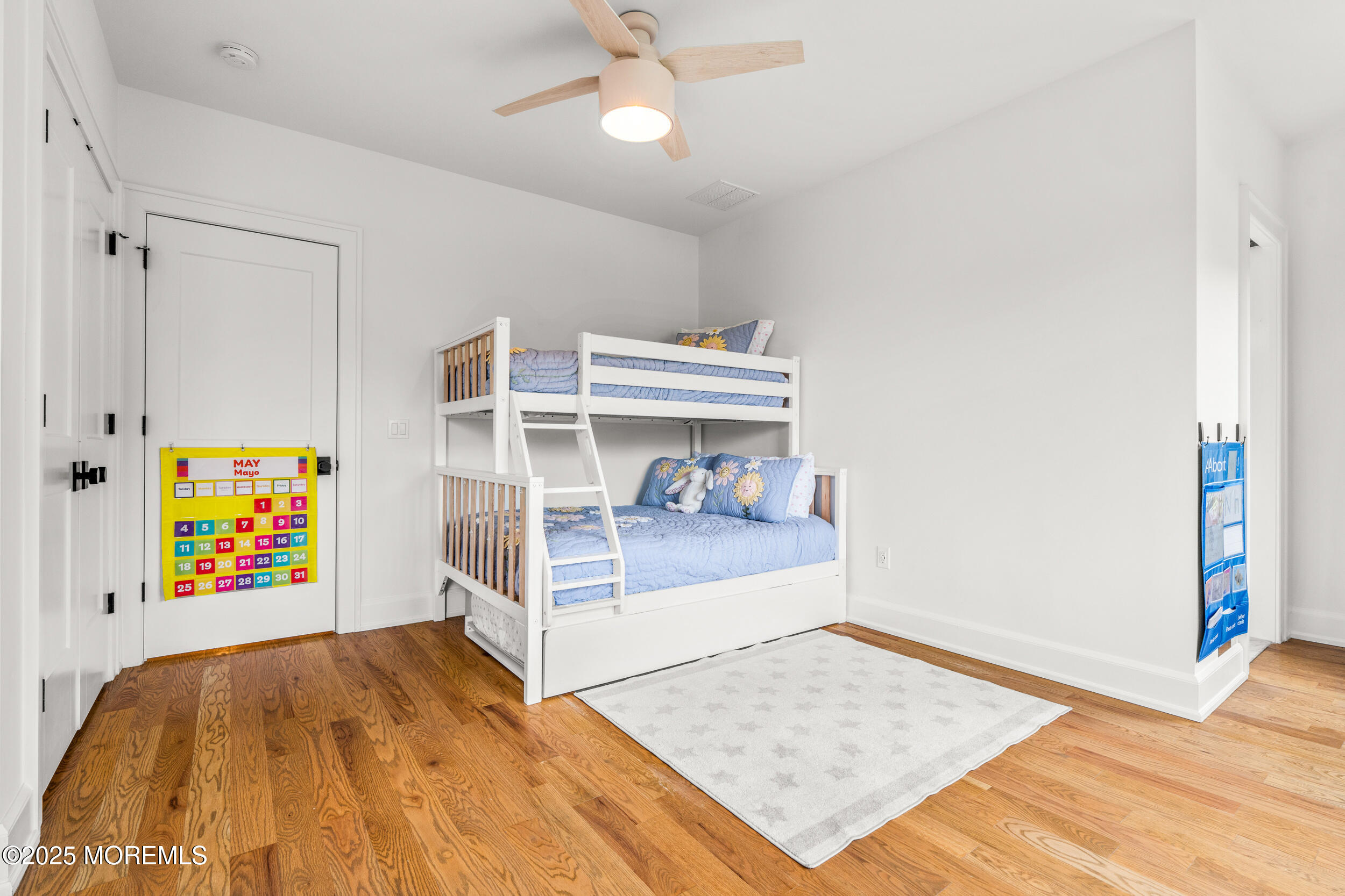11 Beacon Hill Road