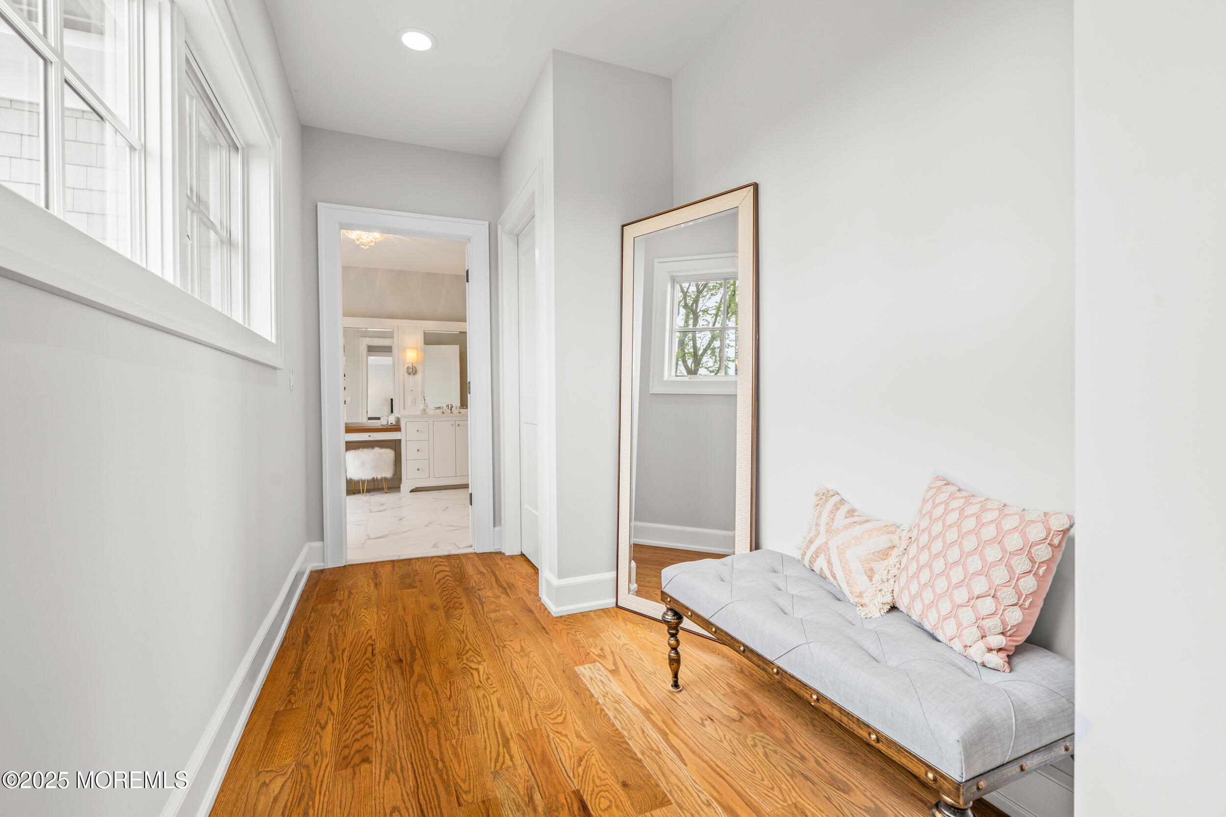 11 Beacon Hill Road