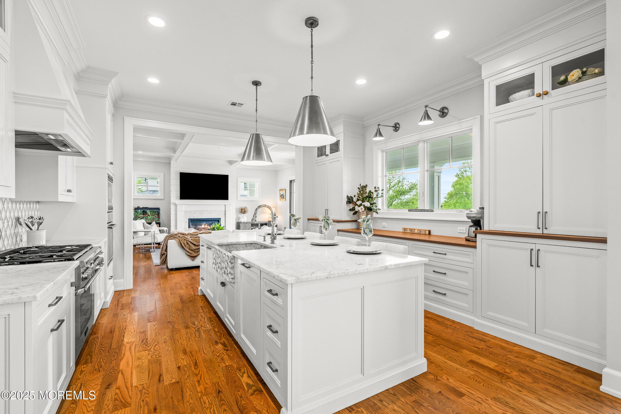 11 Beacon Hill Road