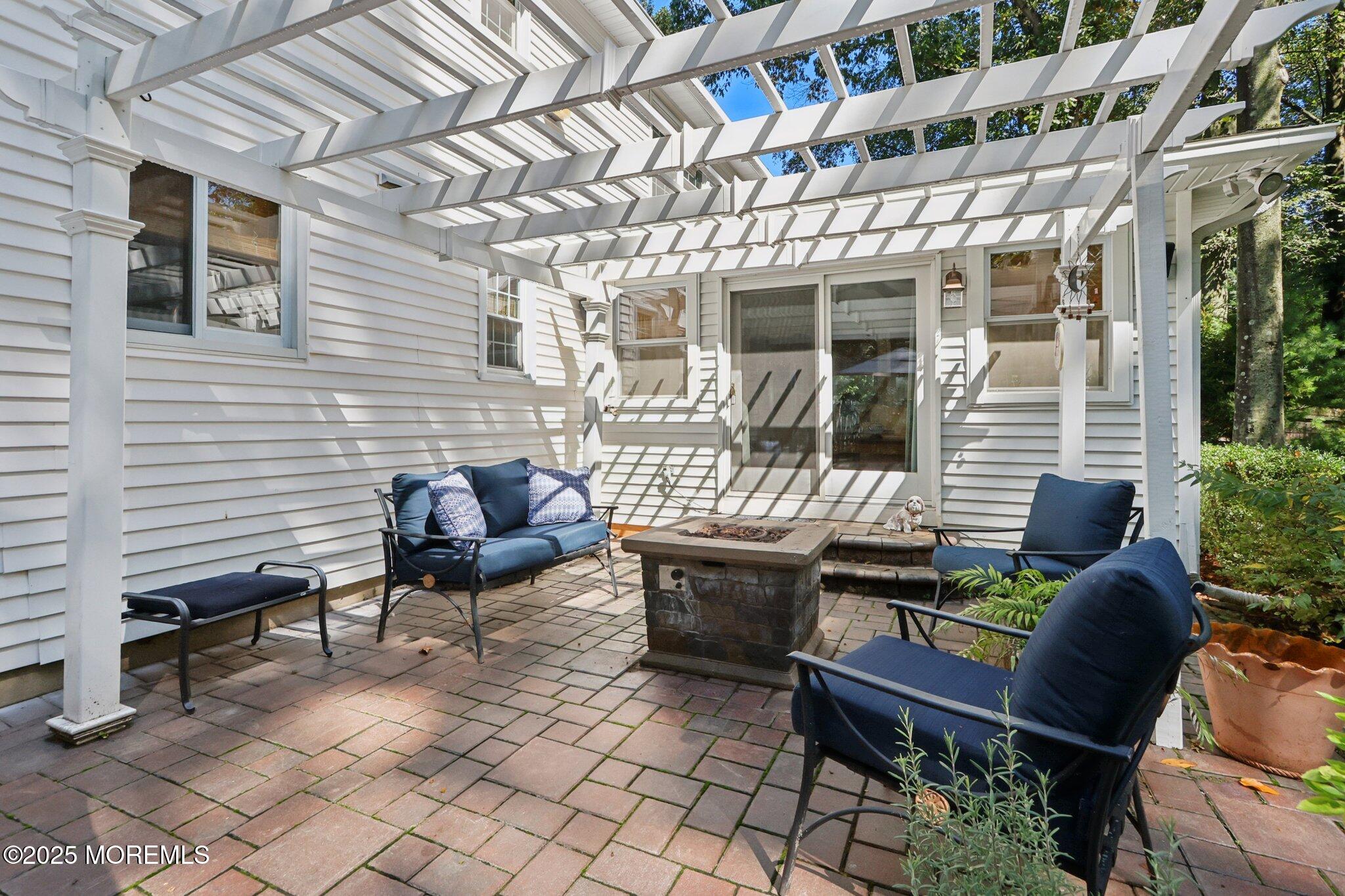351 Buchanan Boulevard