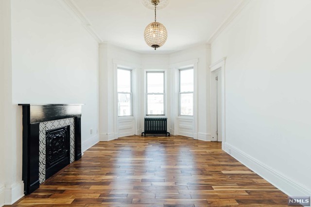 2604 Palisade Avenue Unit: 3