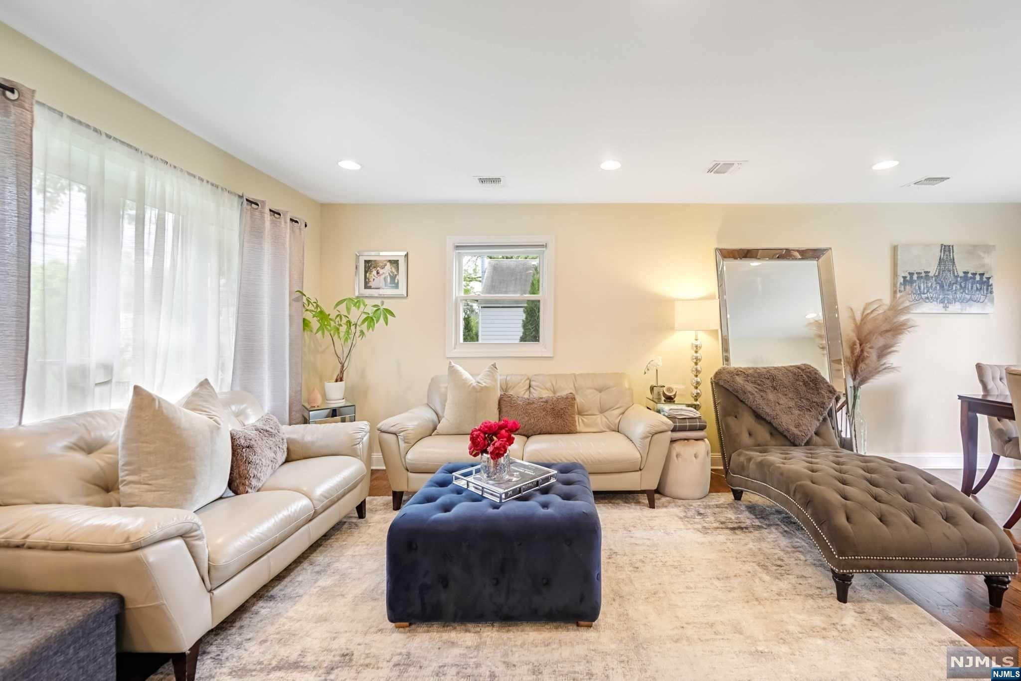 60 Elm Hill Road