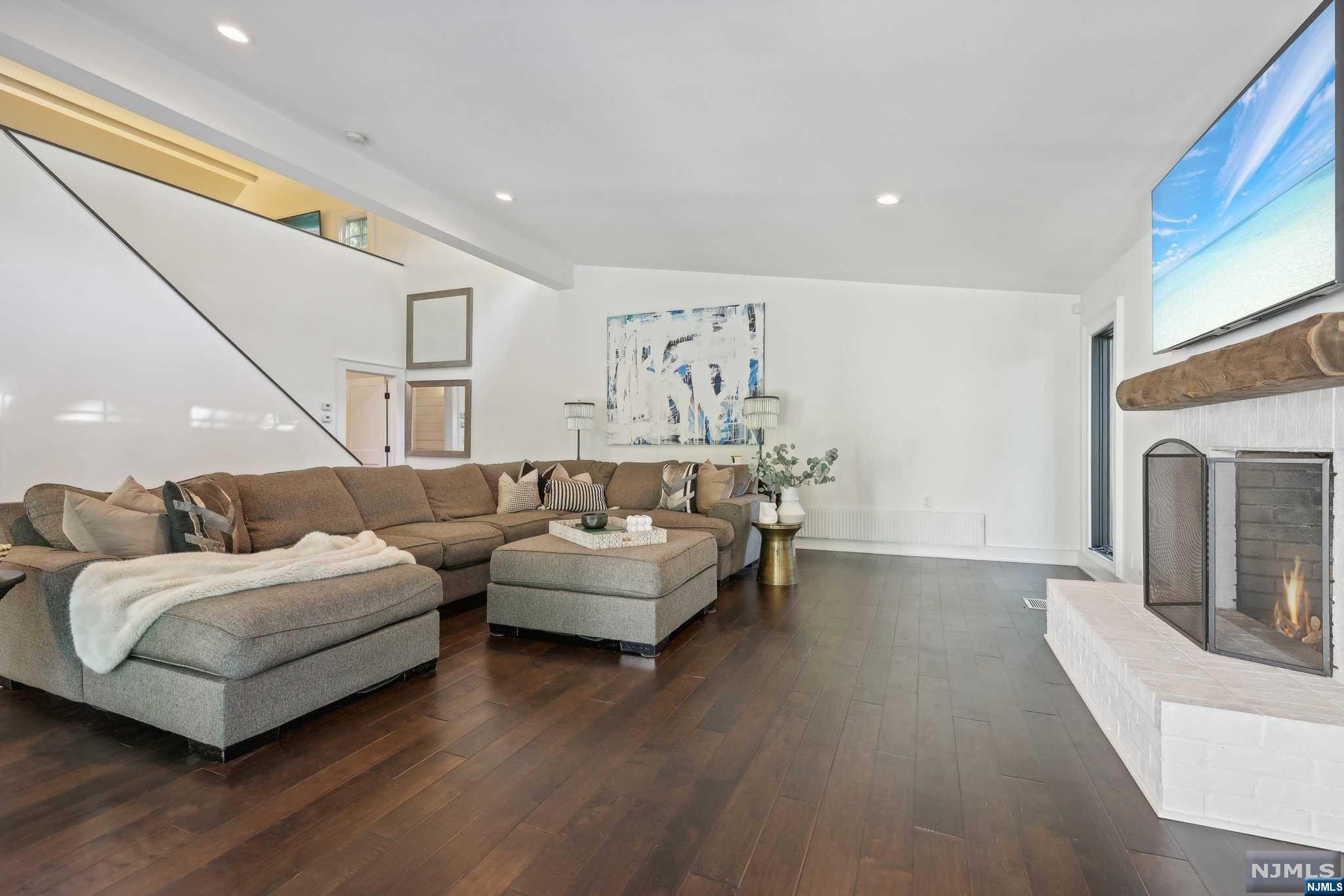 768 Frederick Court