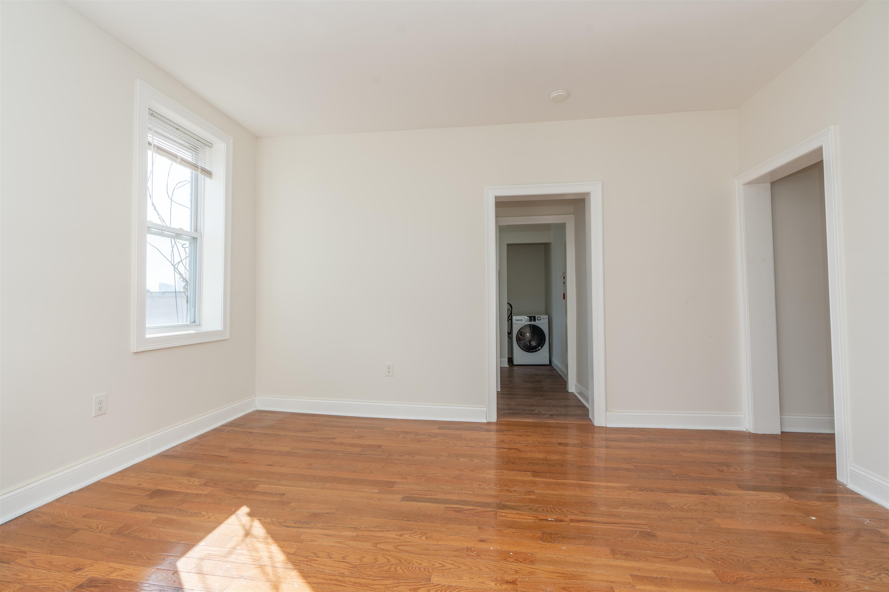 6404 PARK AVE Unit: 33