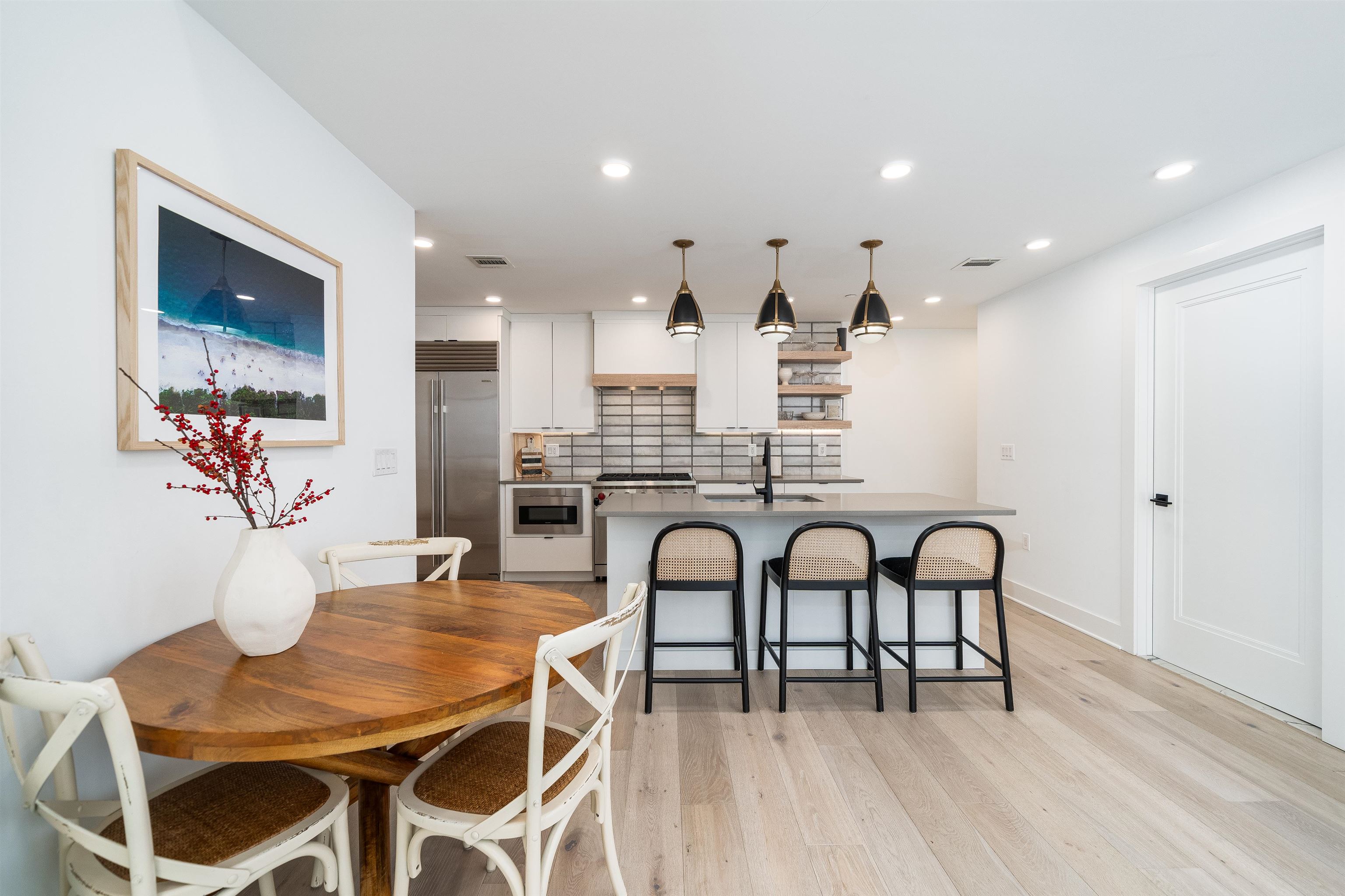 70 MADISON ST Unit: 400