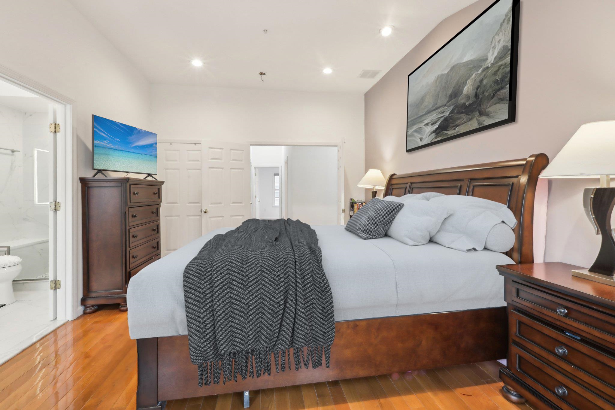 333 OSWEGO CT Unit: 333