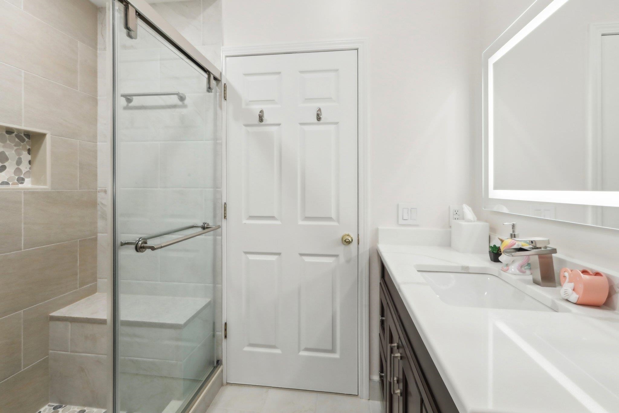 333 OSWEGO CT Unit: 333