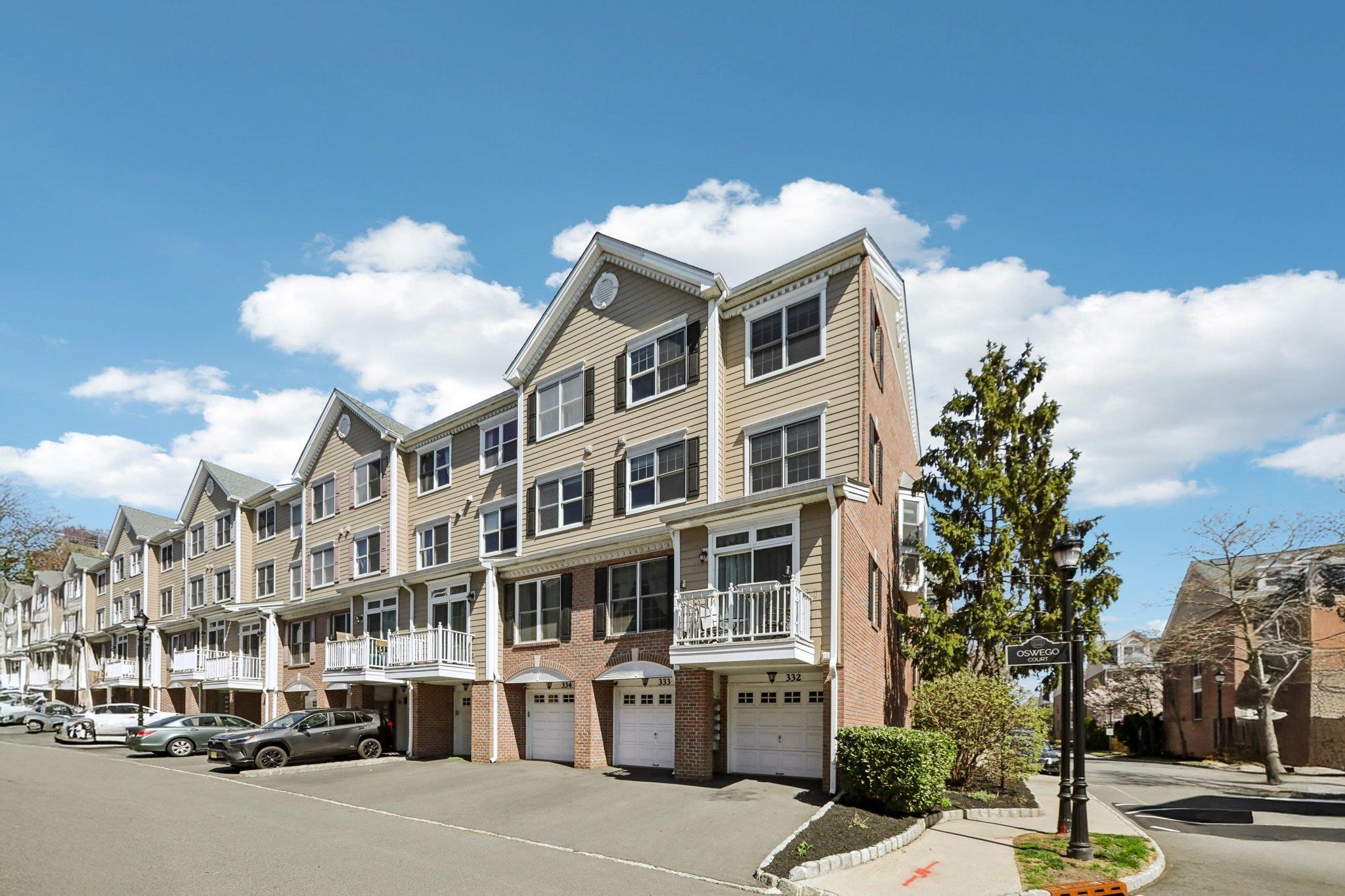 333 OSWEGO CT Unit: 333