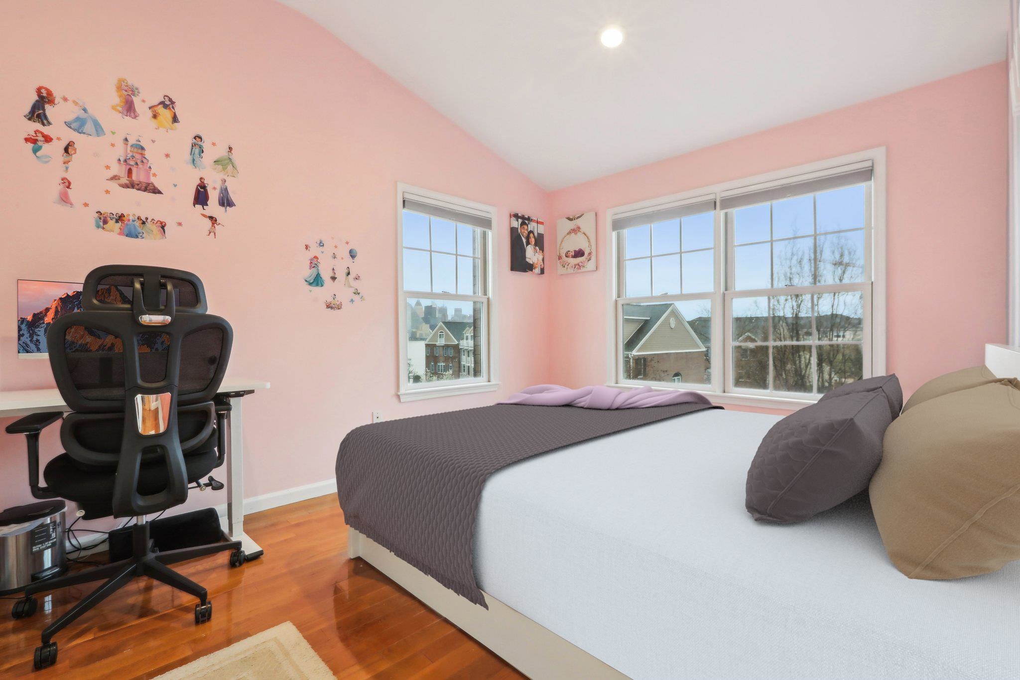 333 OSWEGO CT Unit: 333