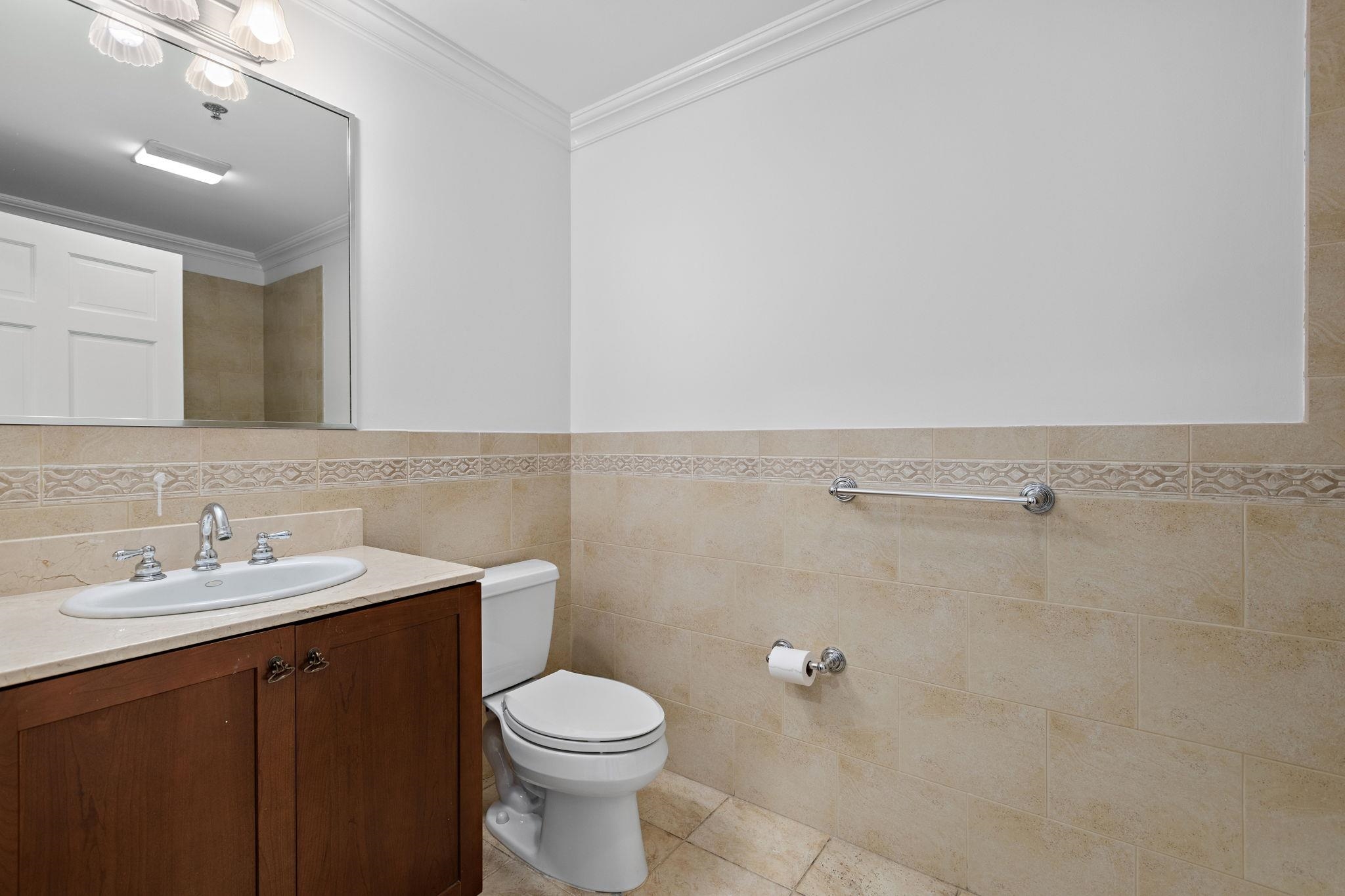 74 MONROE ST Unit: 7