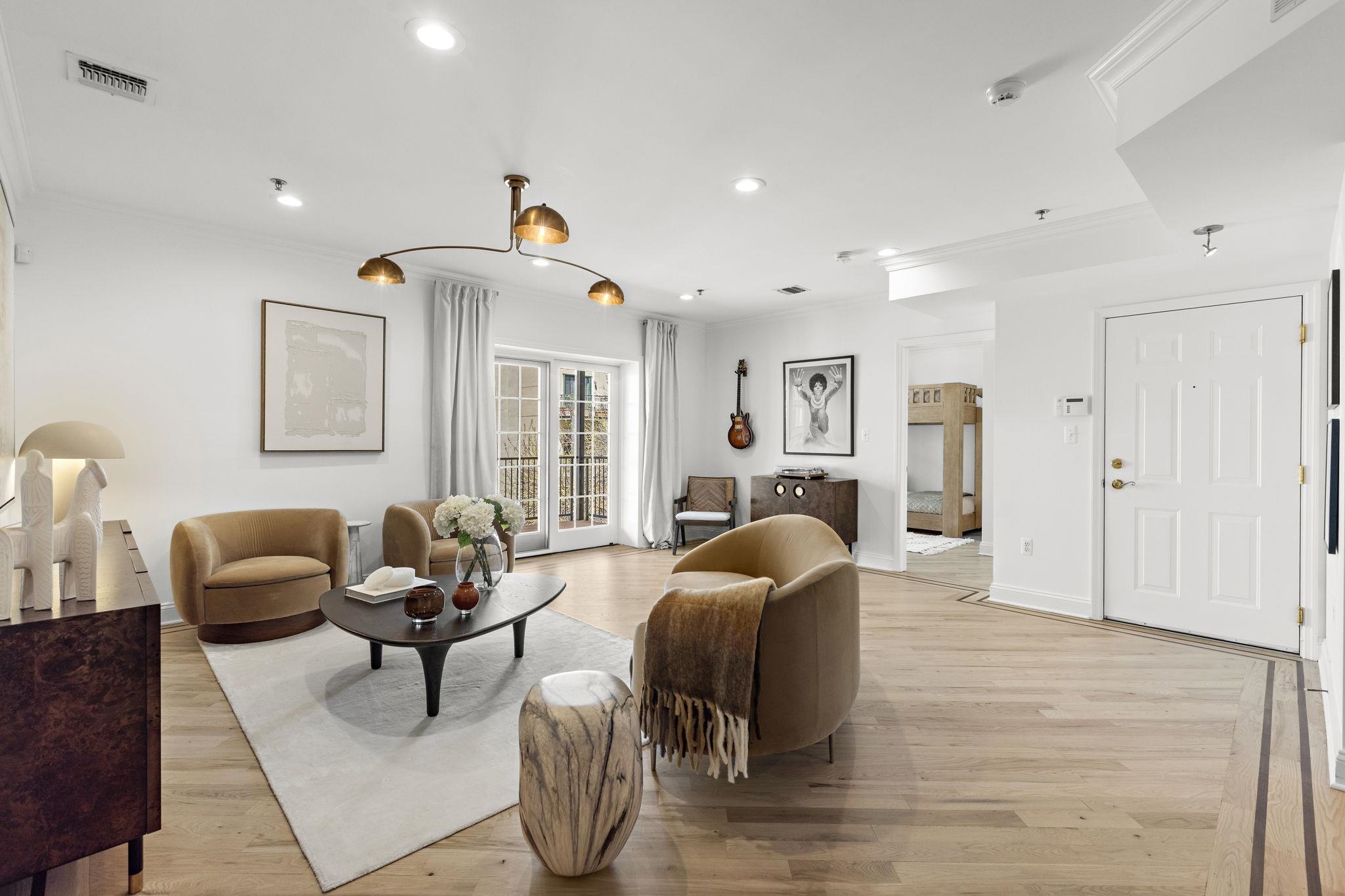 74 MONROE ST Unit: 7