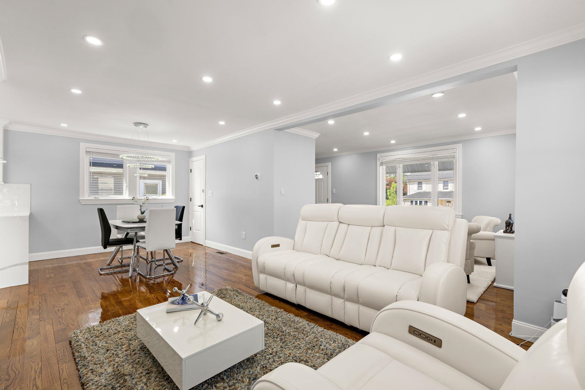 123 PARK AVE