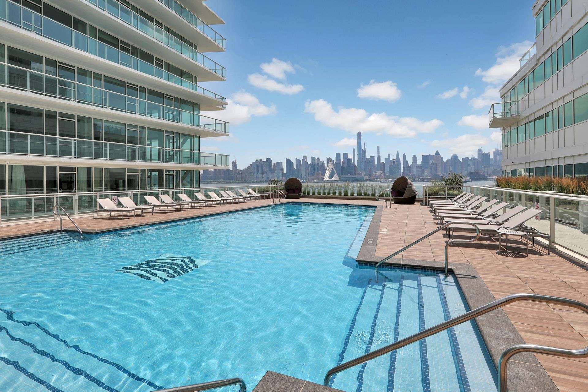 800 AVENUE AT PORT IMPERIAL Unit: 305