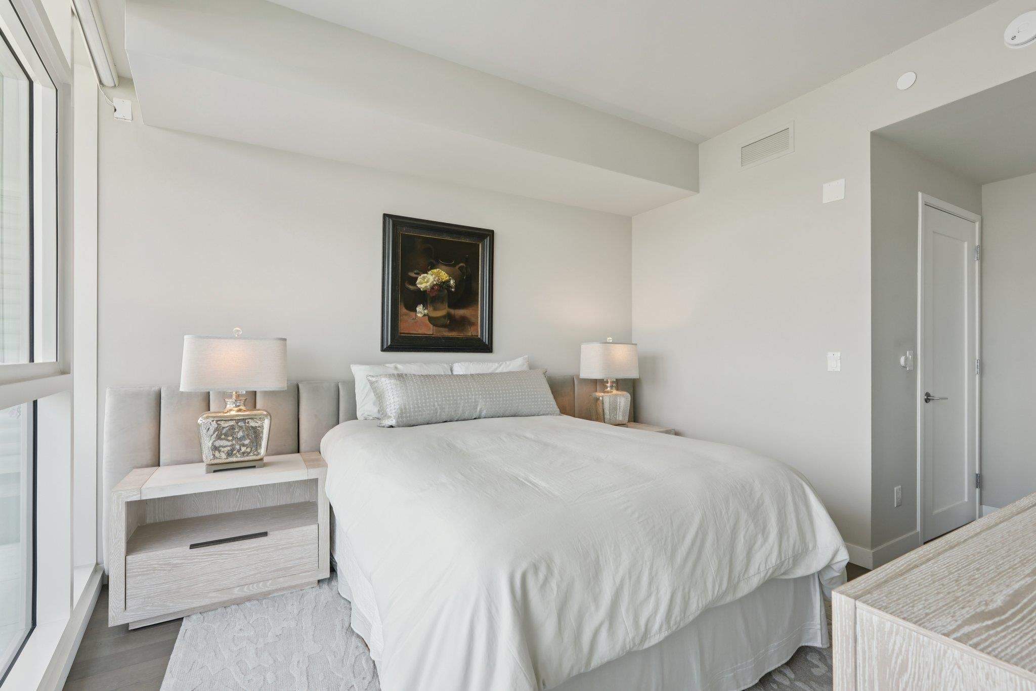 800 AVENUE AT PORT IMPERIAL Unit: 305