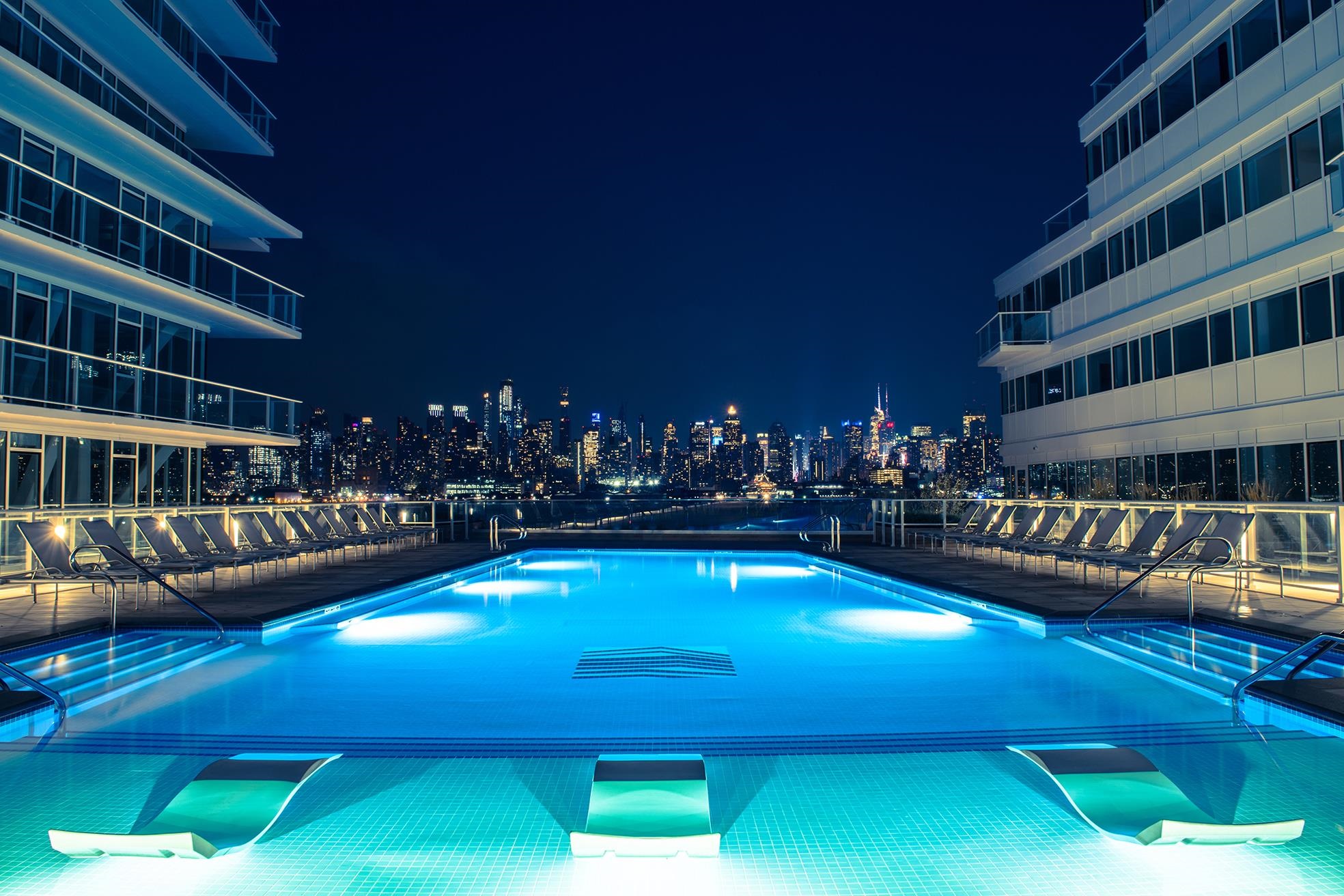 800 AVENUE AT PORT IMPERIAL Unit: 305
