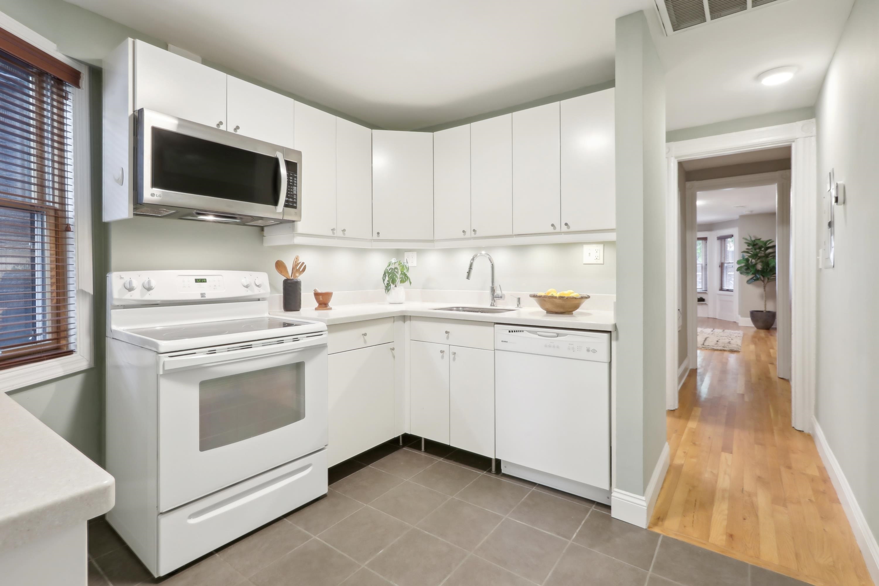 254 4TH ST