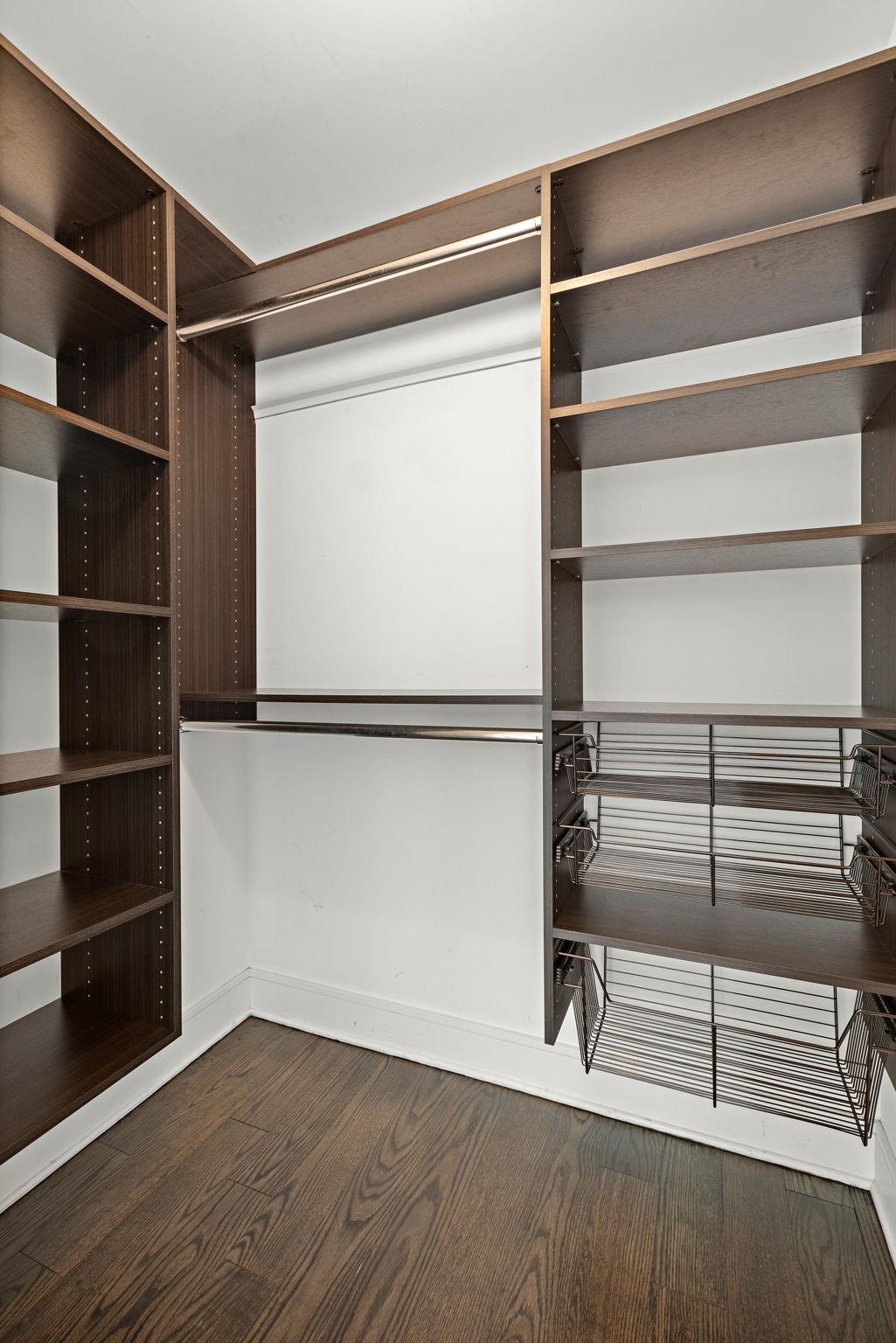 1100 MAXWELL LANE Unit: 509