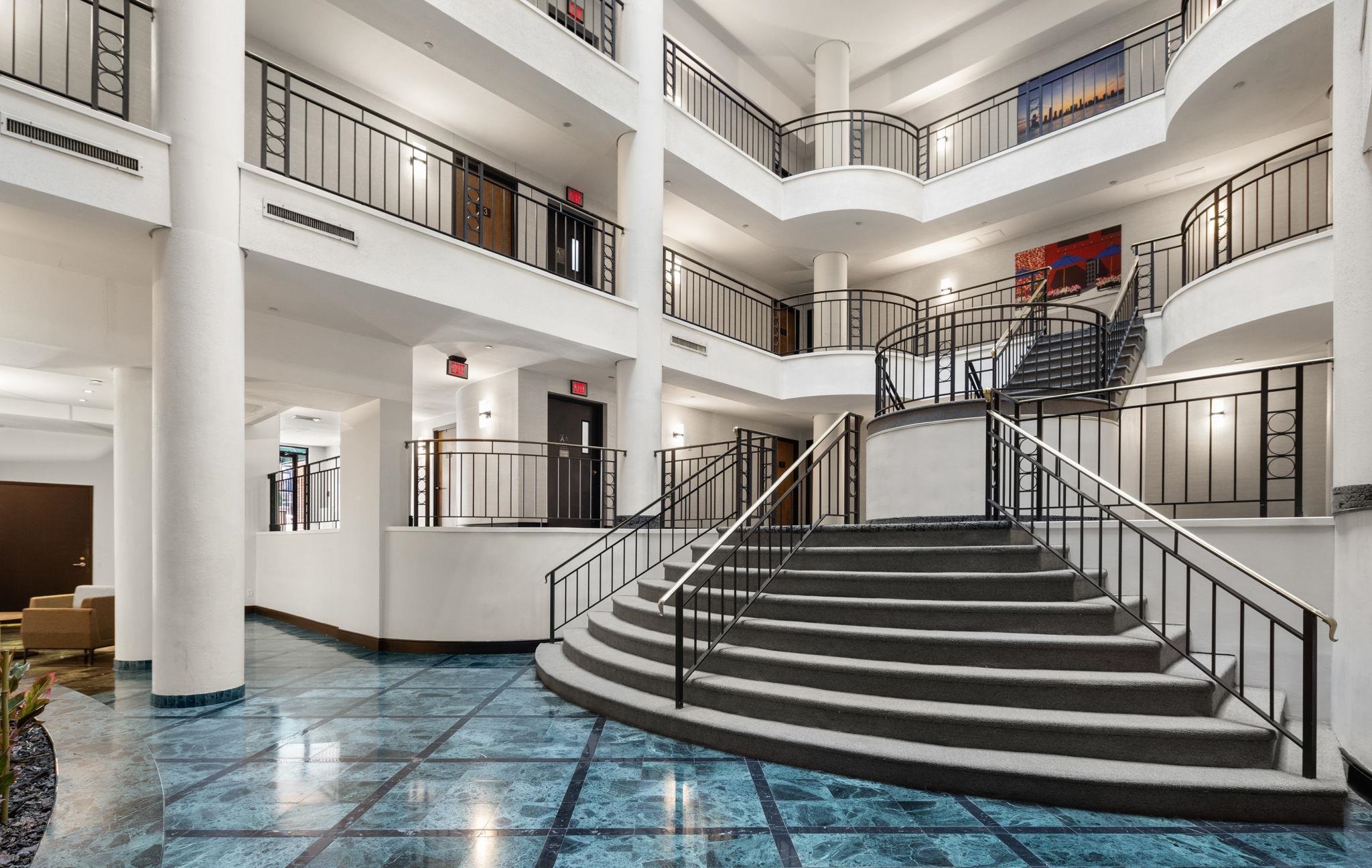 1 GREENE ST Unit: 710