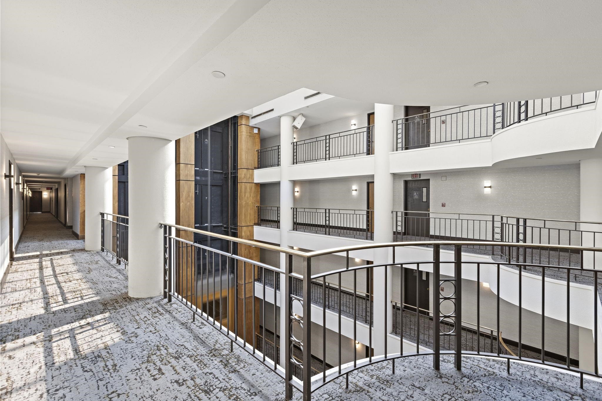 1 GREENE ST Unit: 710