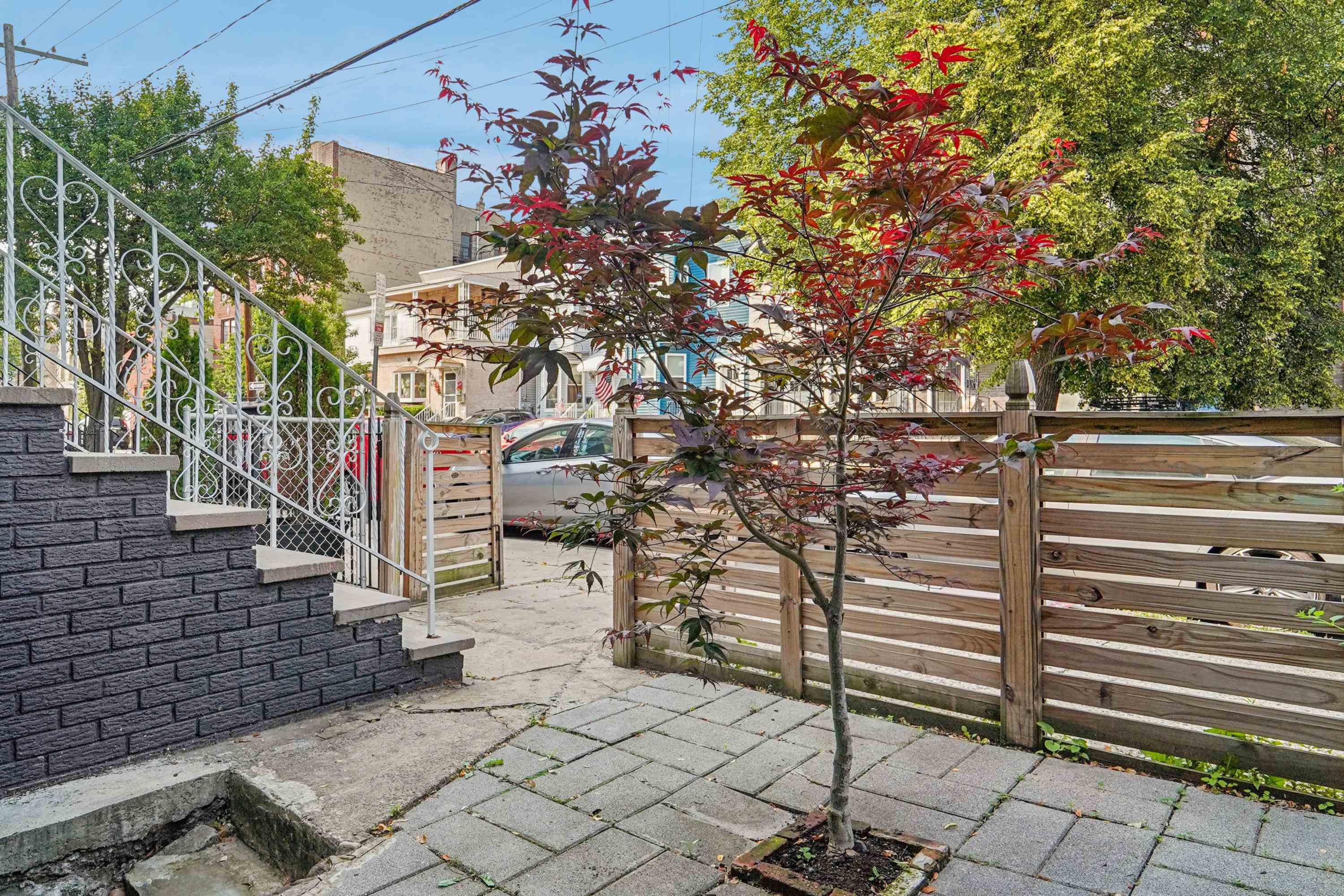 89 PROSPECT ST