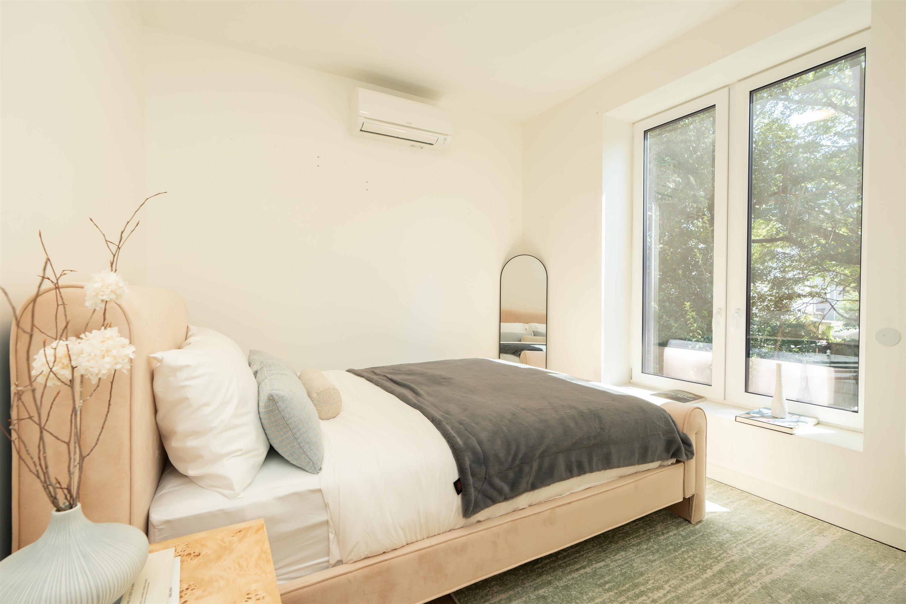 328 PACIFIC AVE Unit: 203