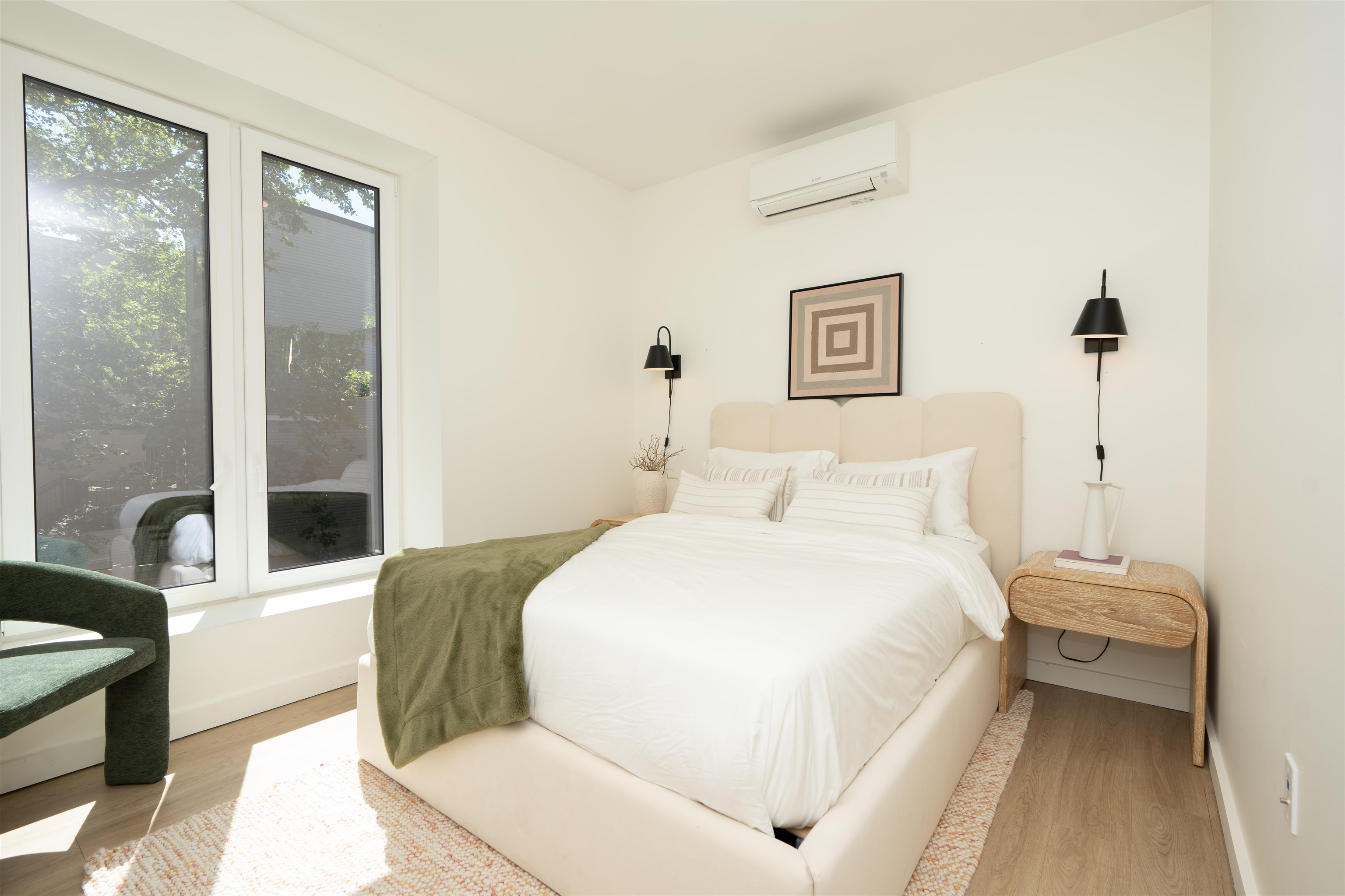 328 PACIFIC AVE Unit: 203