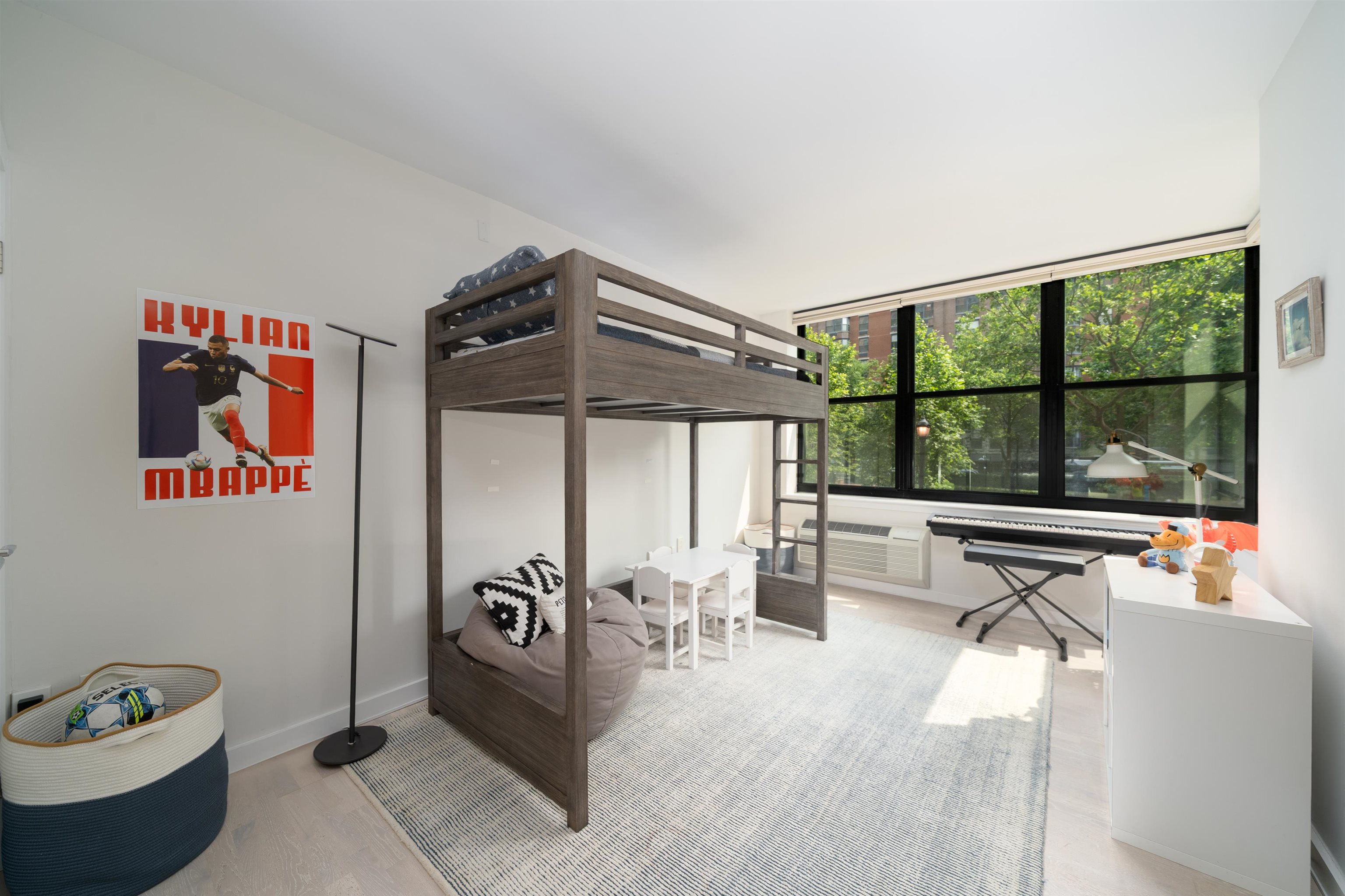2 CONSTITUTION CT Unit: 103