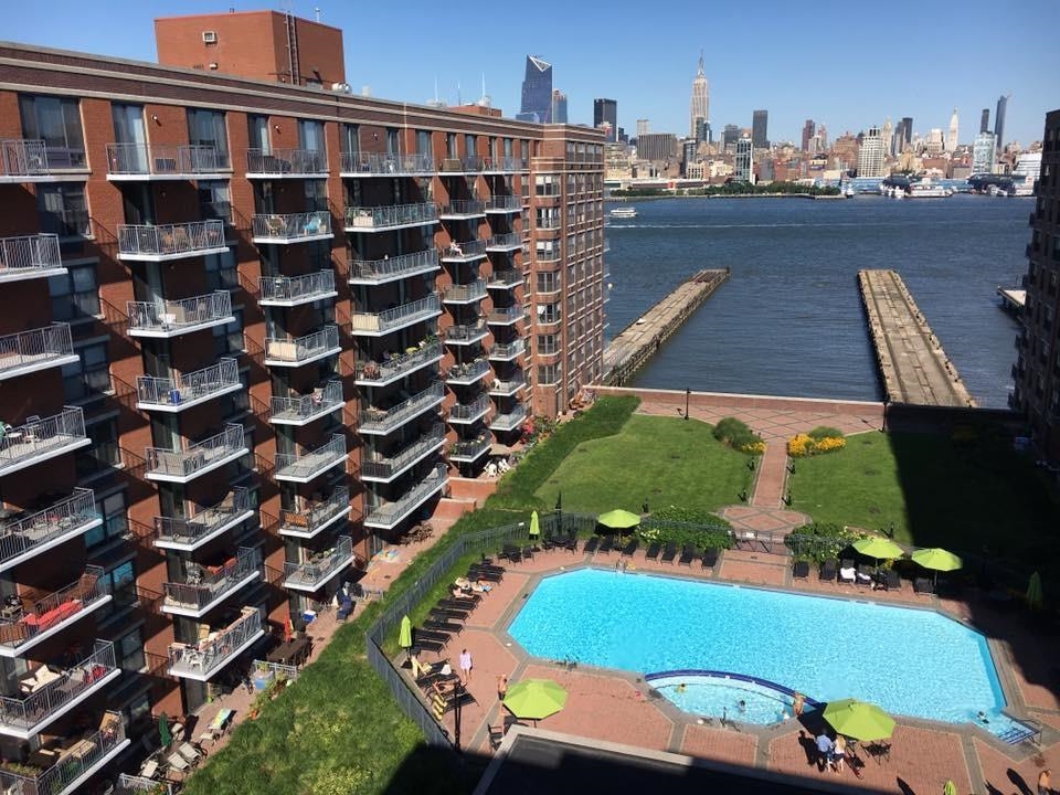 2 CONSTITUTION CT Unit: 103