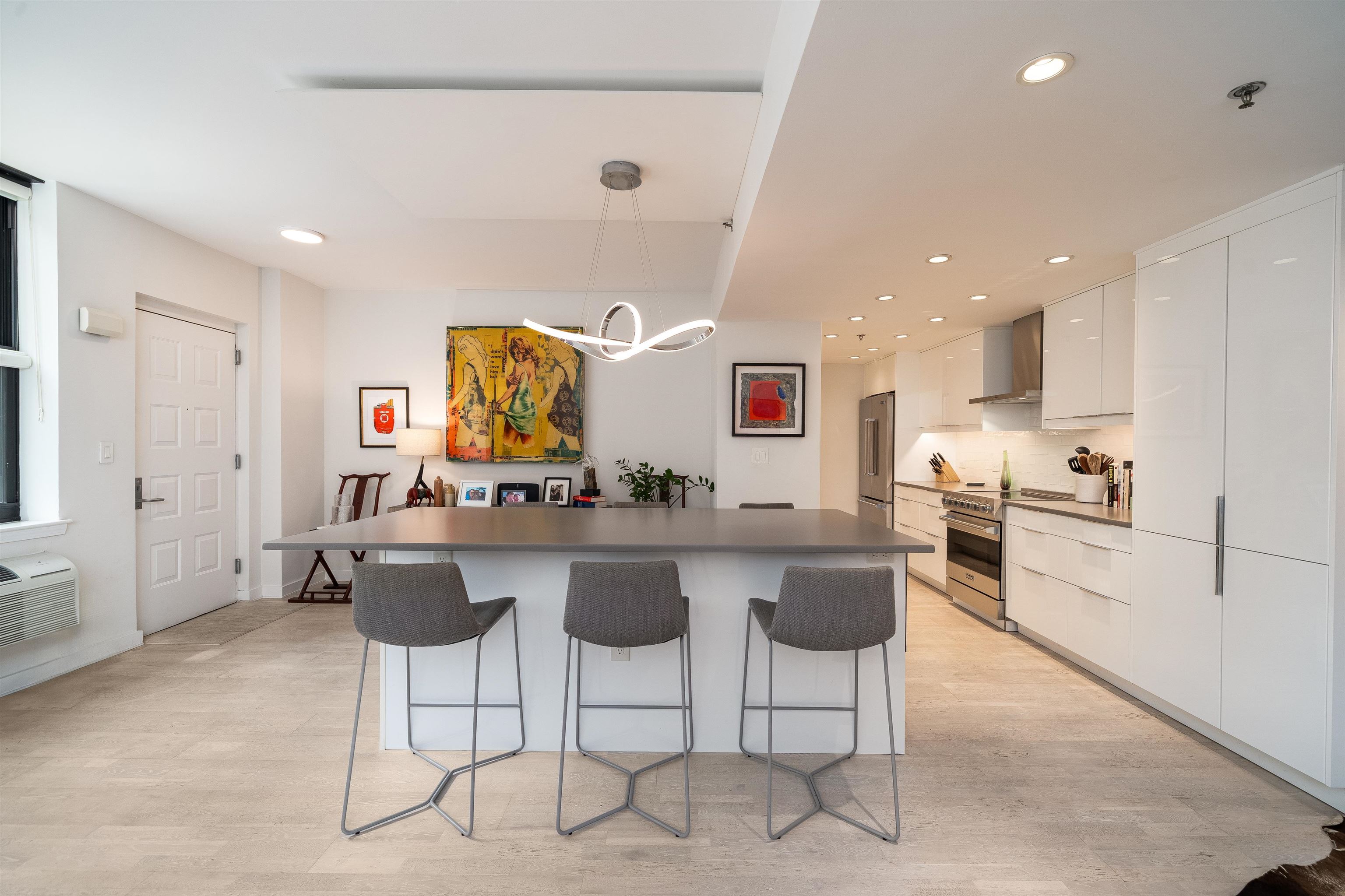 2 CONSTITUTION CT Unit: 103