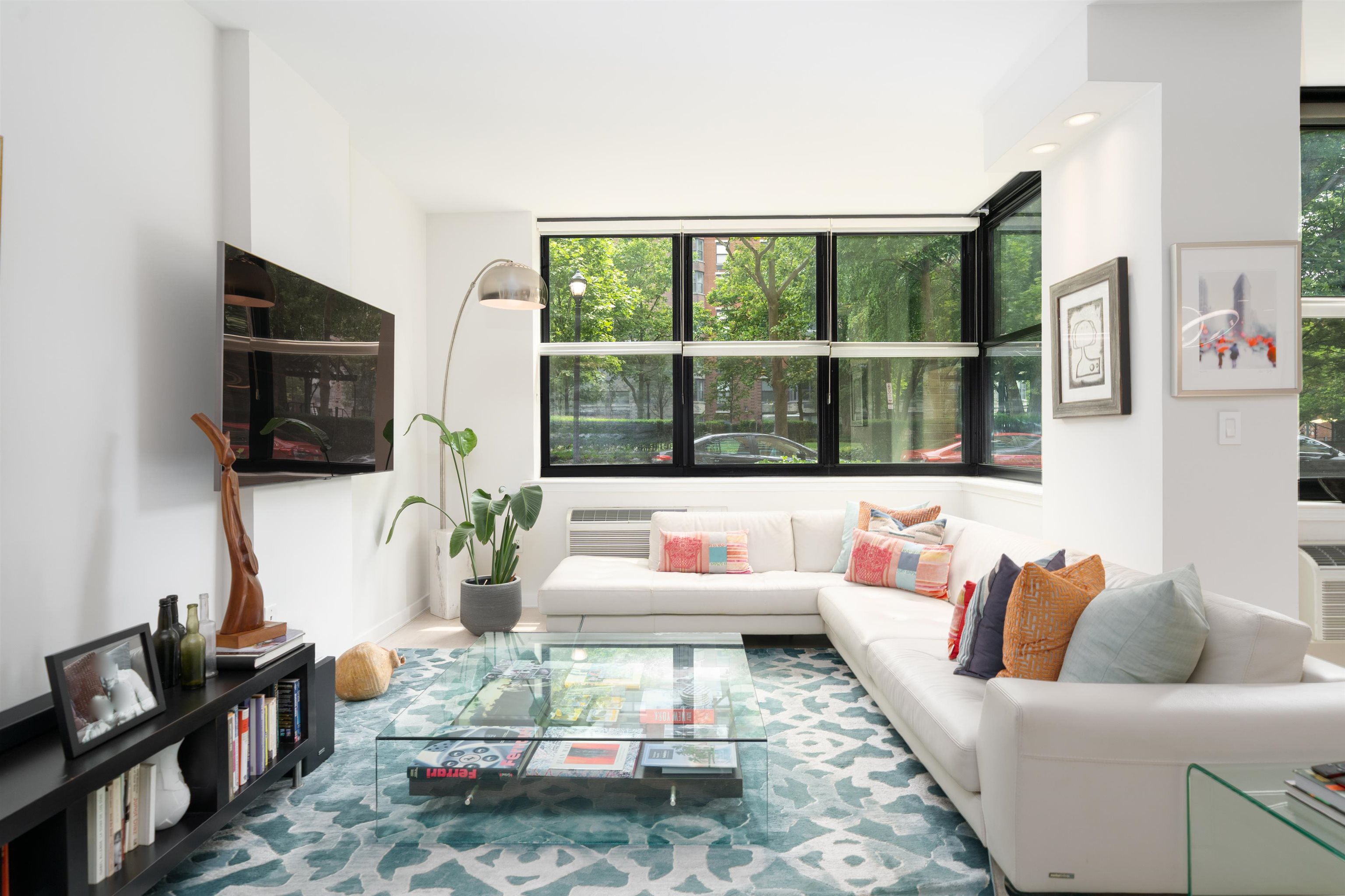 2 CONSTITUTION CT Unit: 103