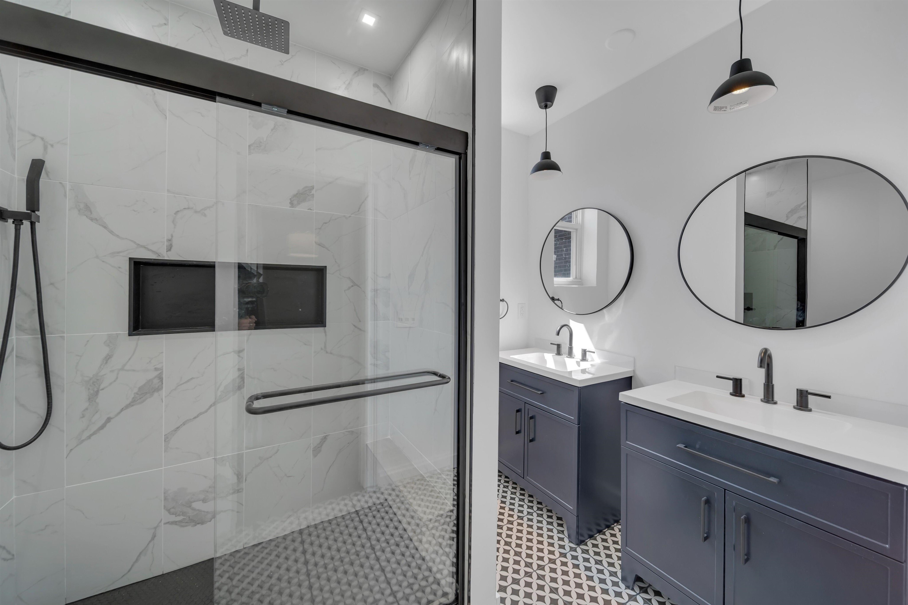 5407 BLVD EAST Unit: 3