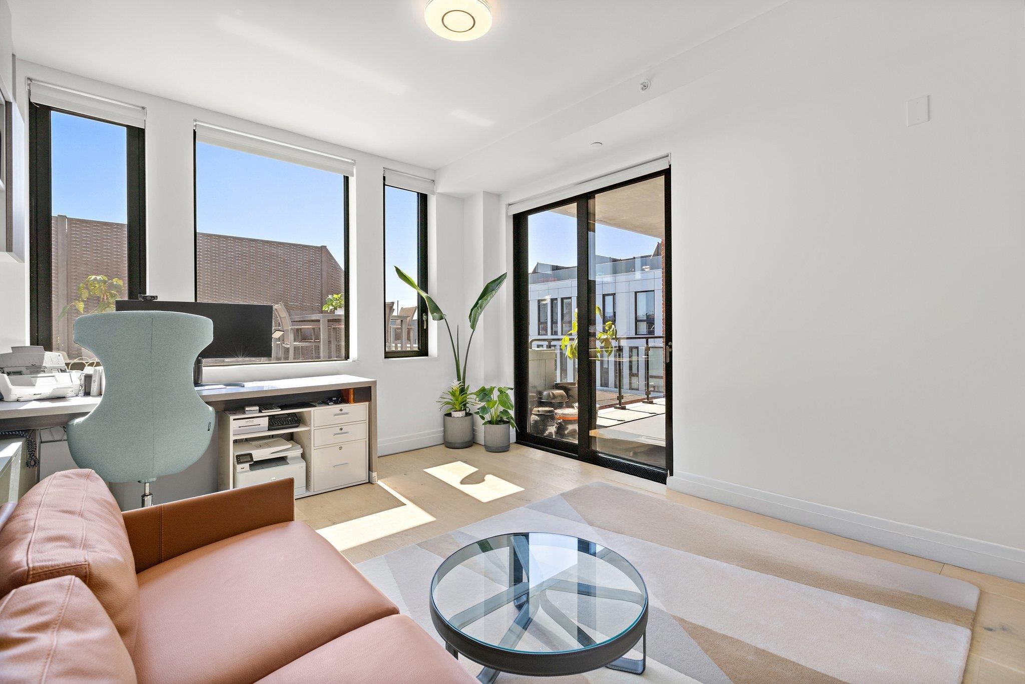 720 CLINTON ST Unit: 6-03